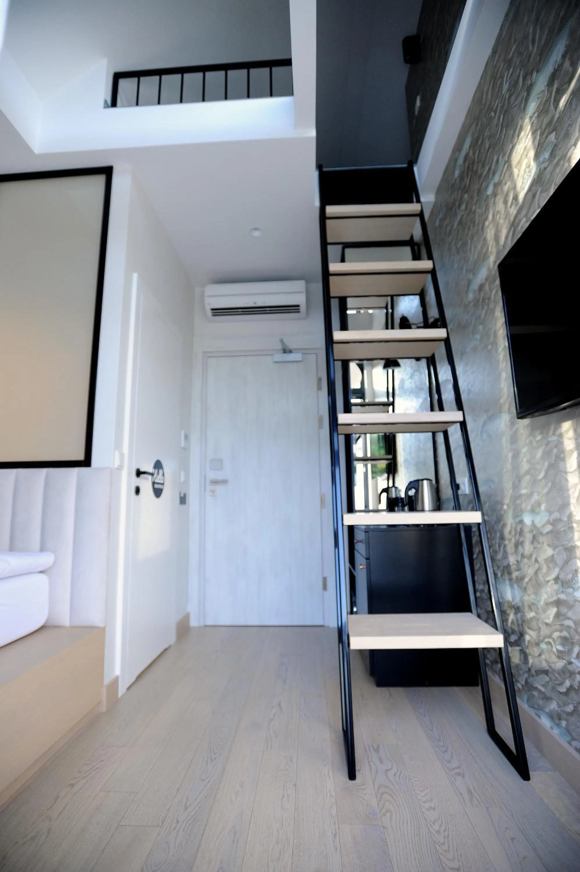 bunk bed, Bed in Hello Haffner