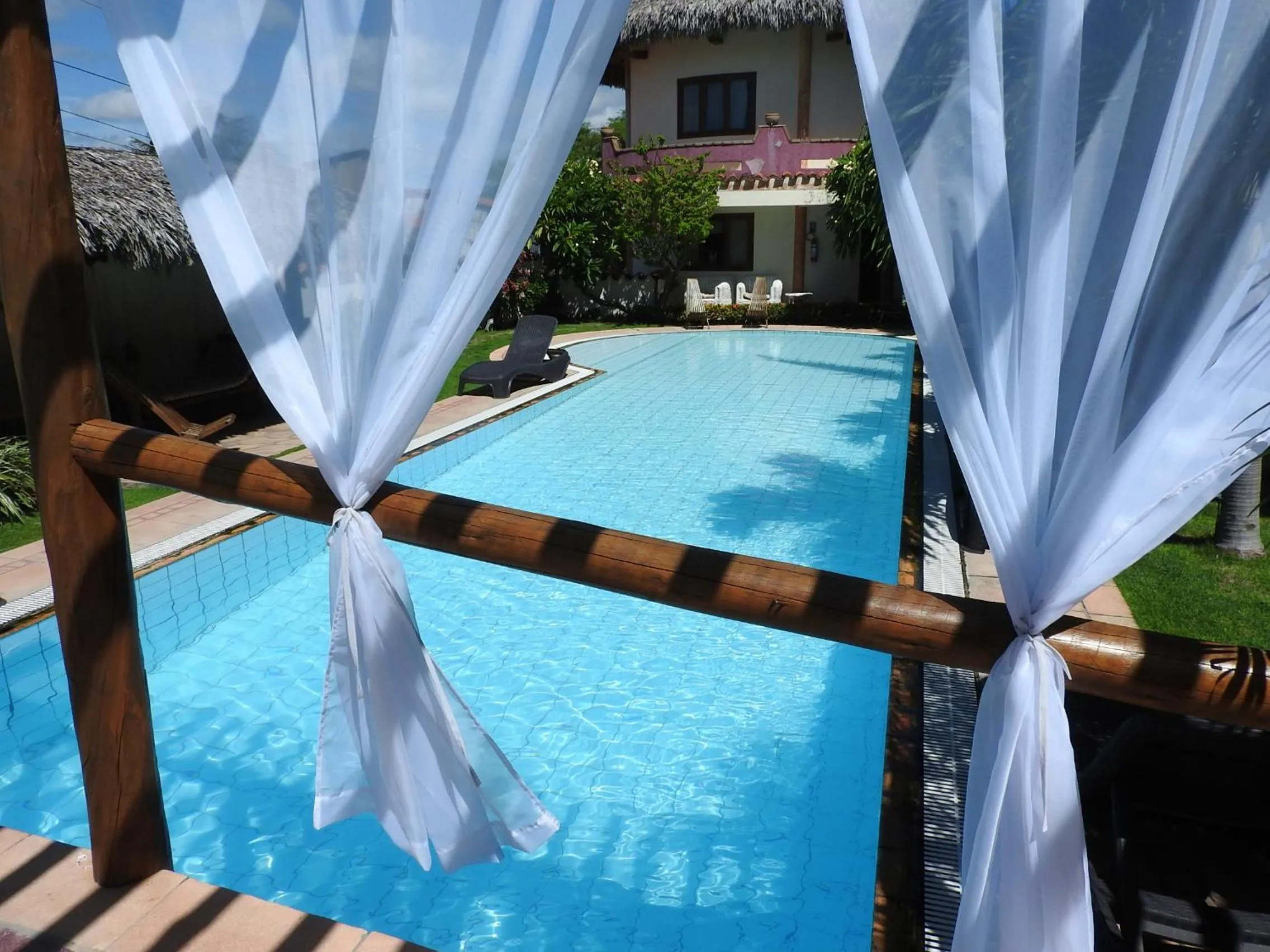 Pool view in IL Nuraghe