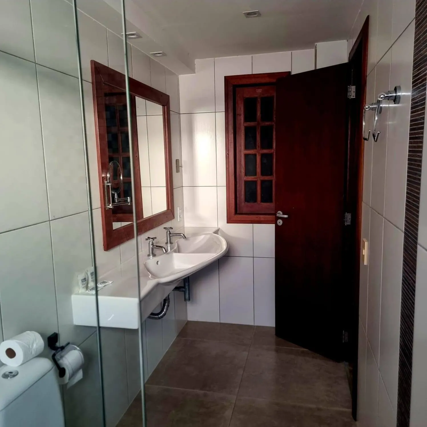 Shower in IL Nuraghe