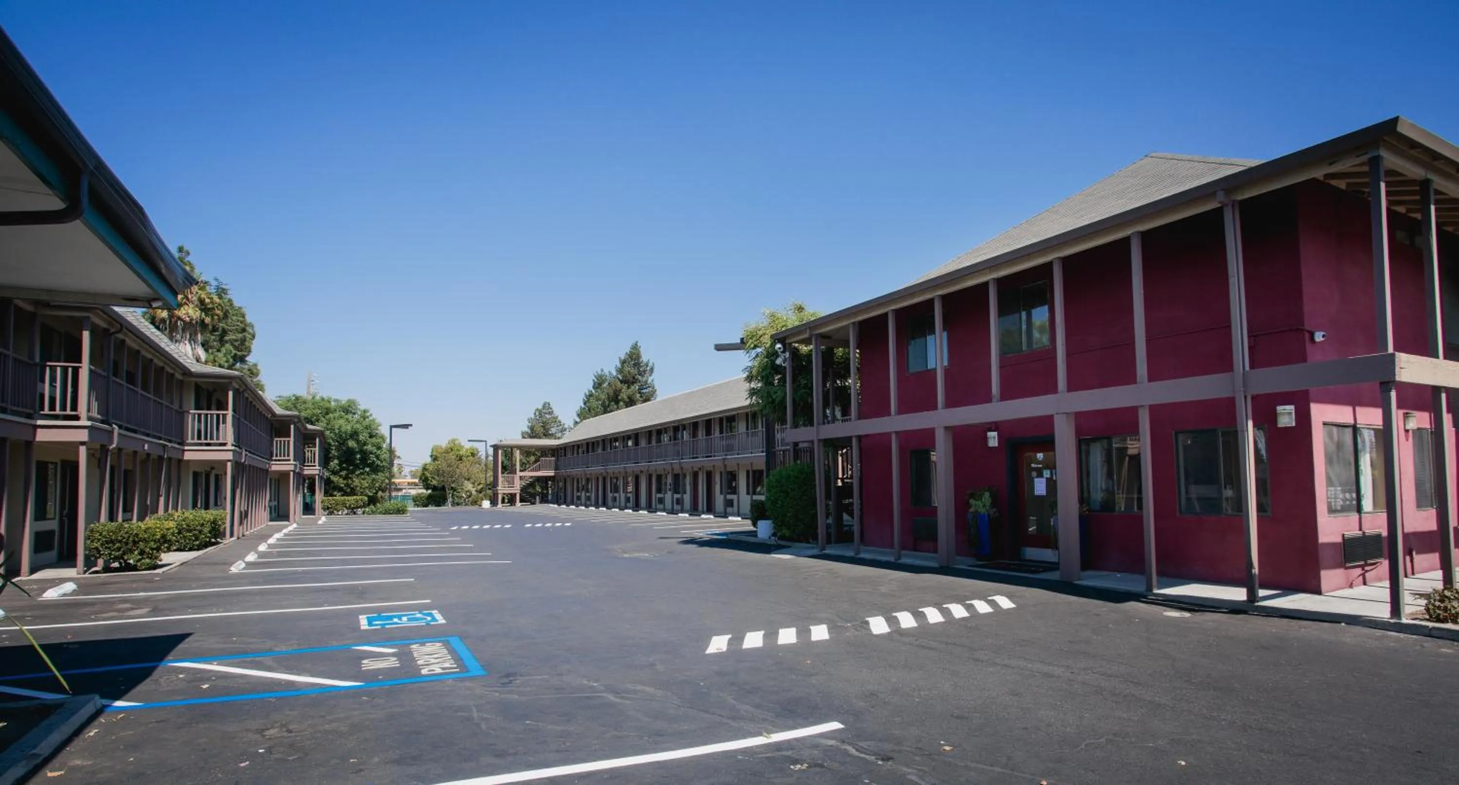 Property building in Alura Inn