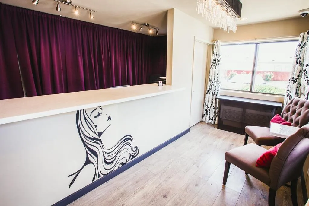 Lobby or reception in Alura Inn