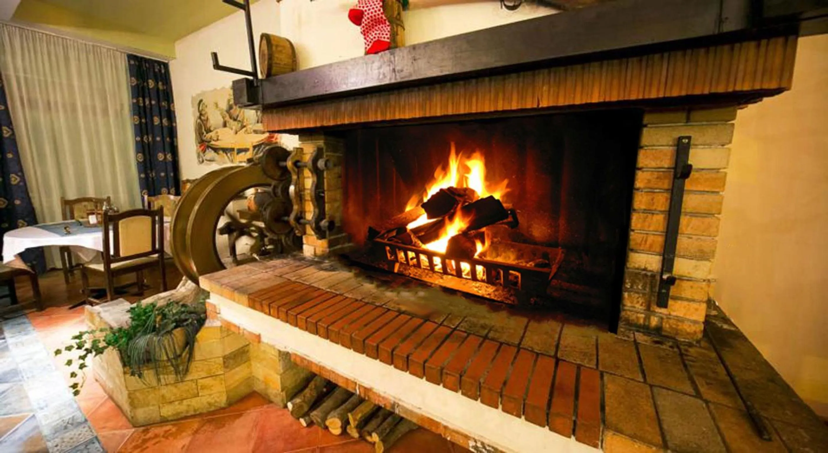 Restaurant/places to eat in Devin Spa Hotel