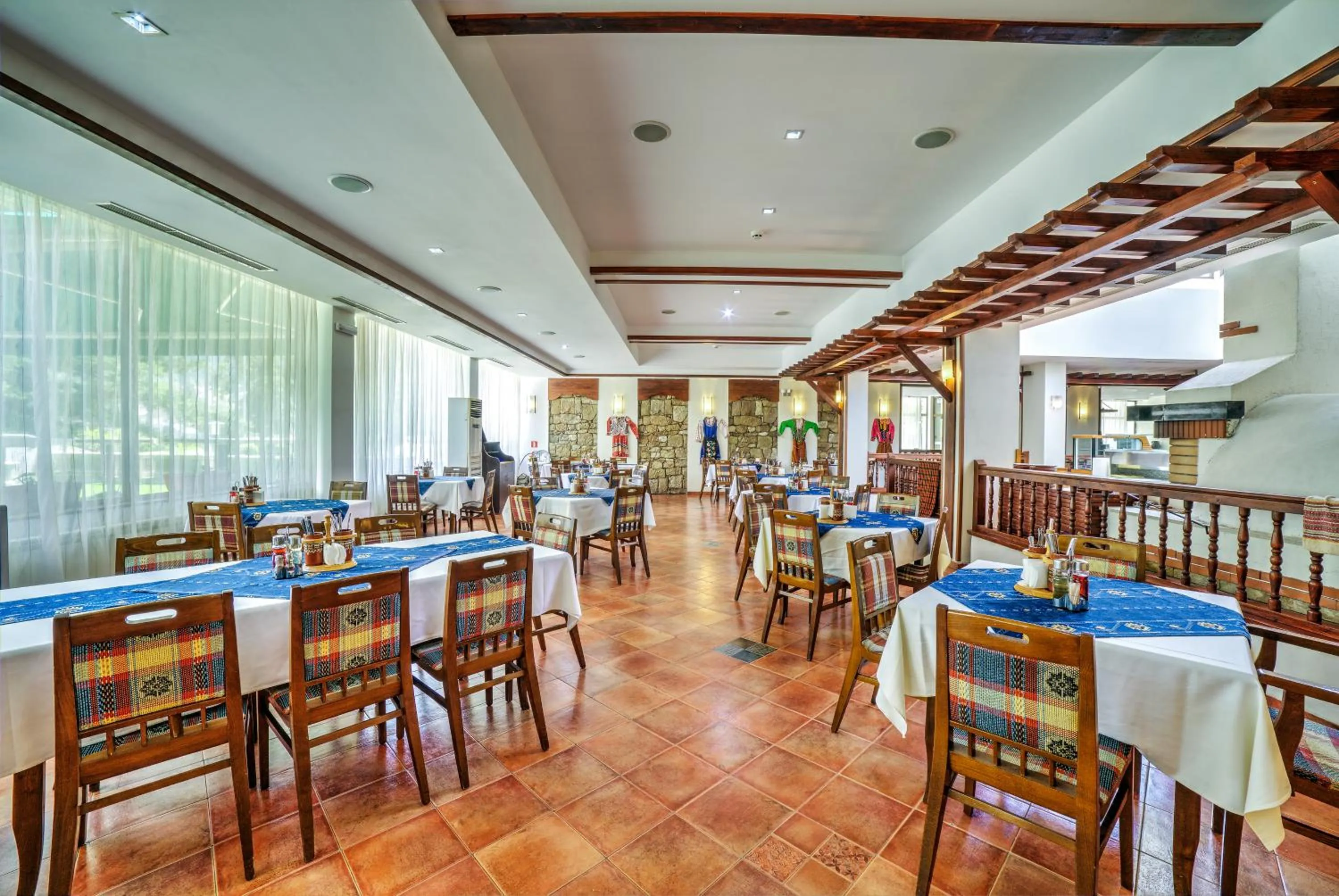 Restaurant/places to eat in Devin Spa Hotel