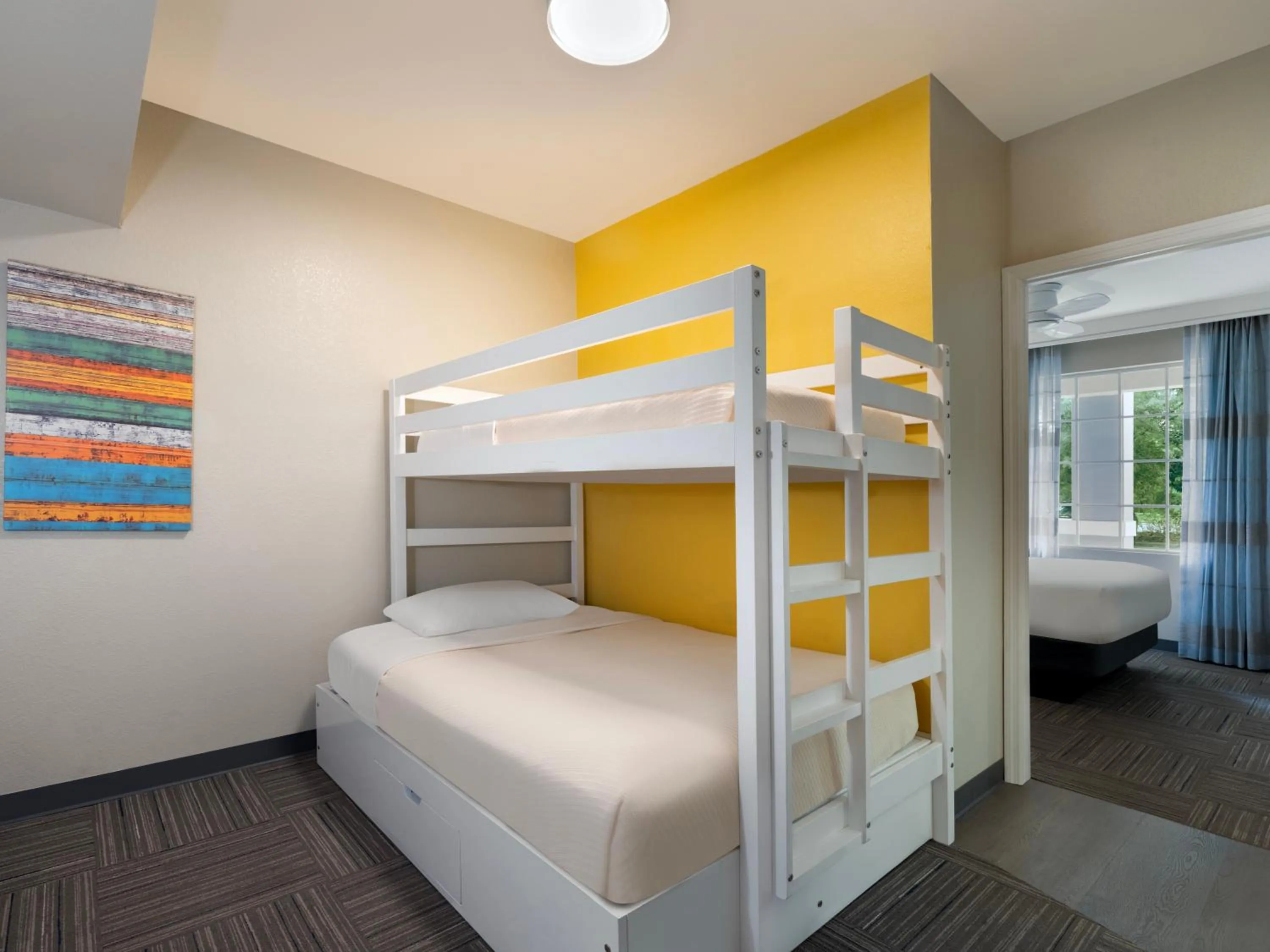 Bedroom, Bed in Holiday Inn Resort Orlando Suites - Waterpark by IHG