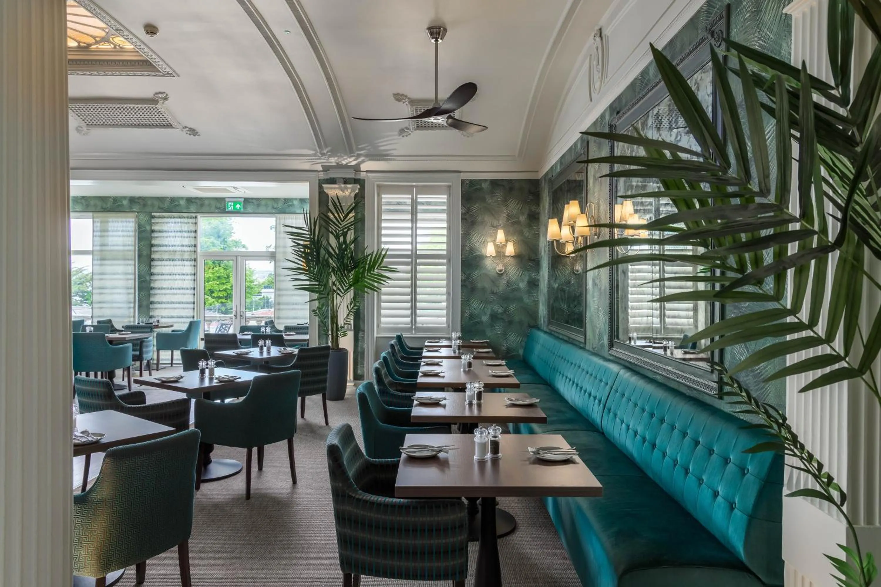 Restaurant/places to eat in Lincombe Hall Hotel & Spa - Just for Adults