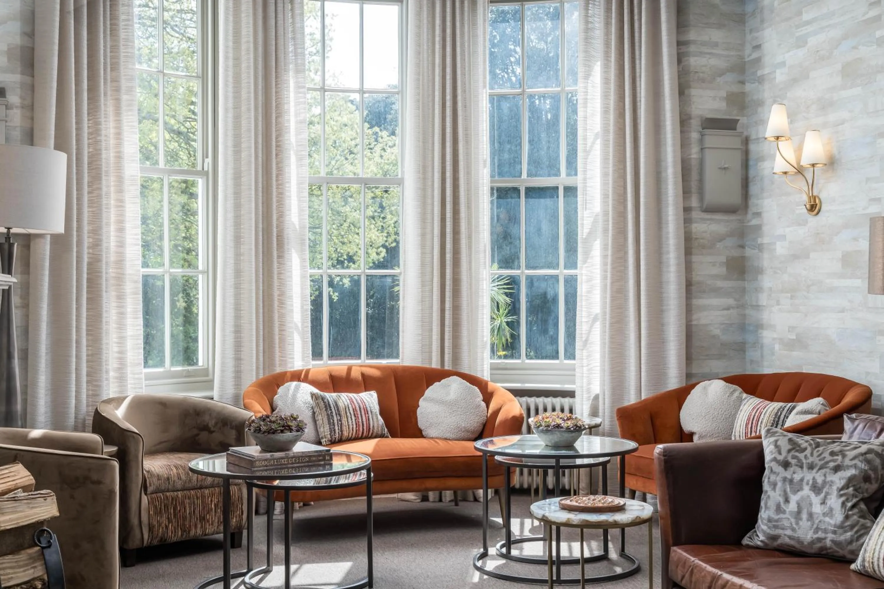 Lounge or bar in Lincombe Hall Hotel & Spa - Just for Adults