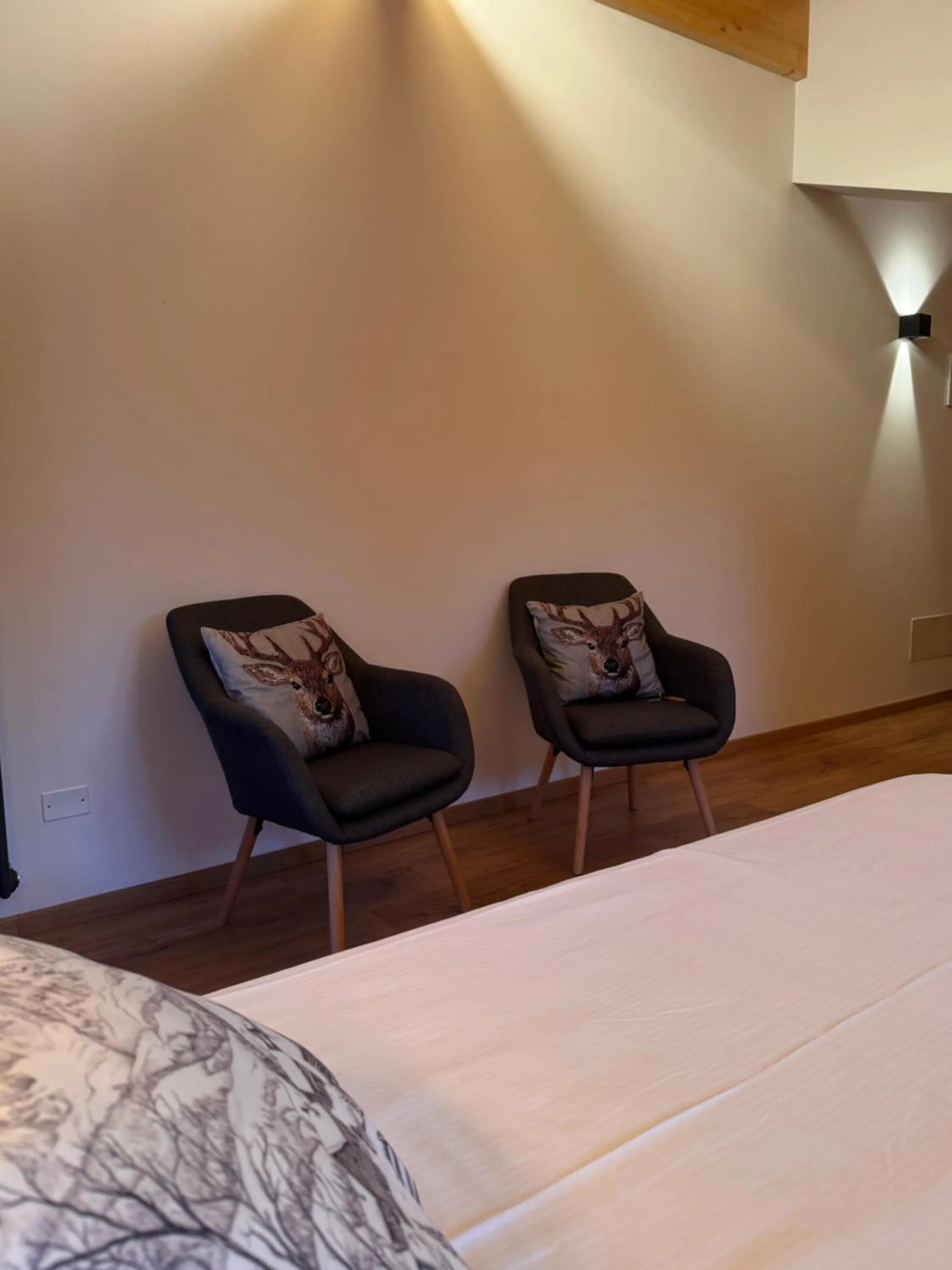 Bed in Albergo Scoiattolo