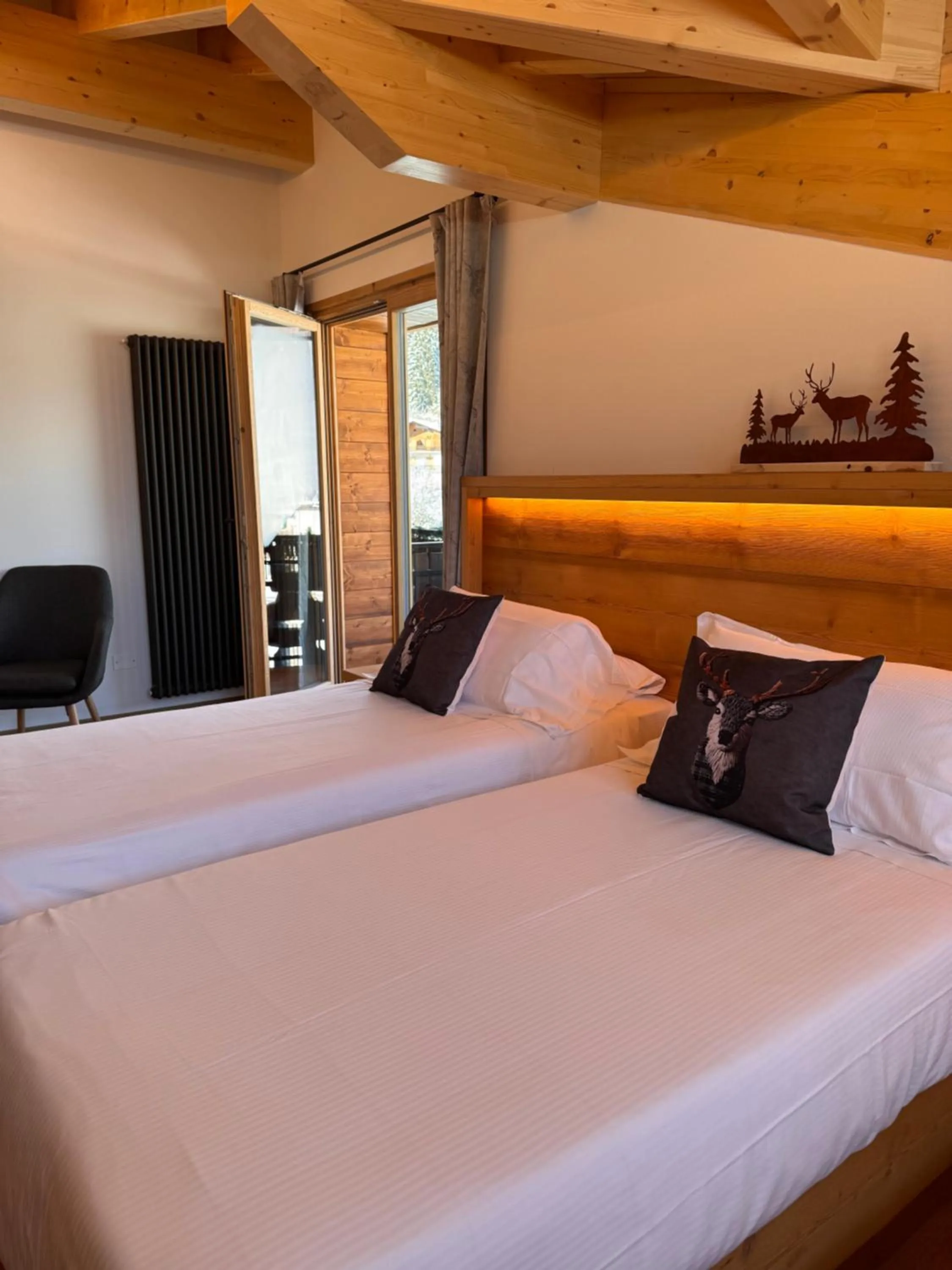 Bed in Albergo Scoiattolo