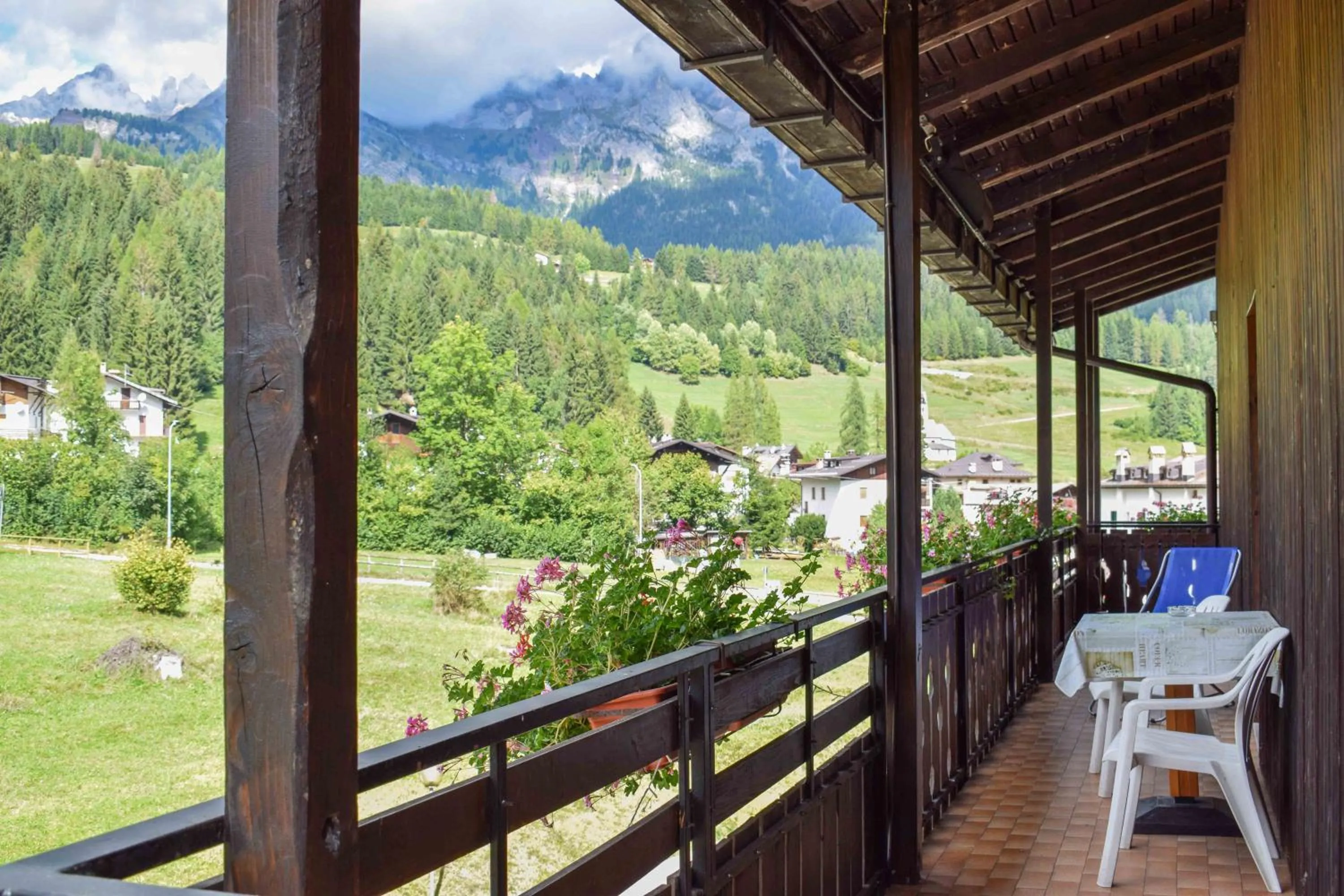 Property building in Albergo Scoiattolo