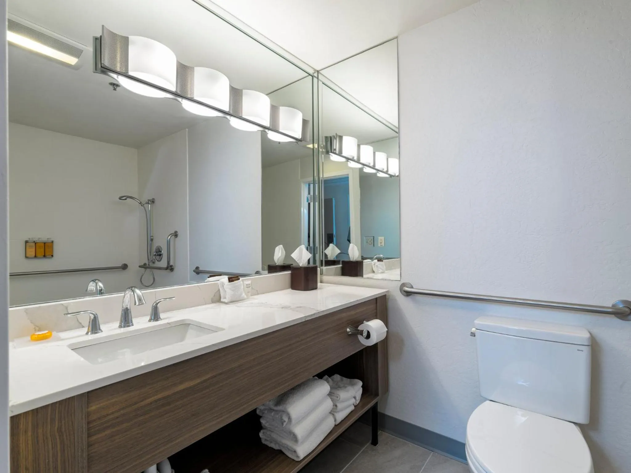 Bathroom in Holiday Inn Resort The Squire at Grand Canyon by IHG