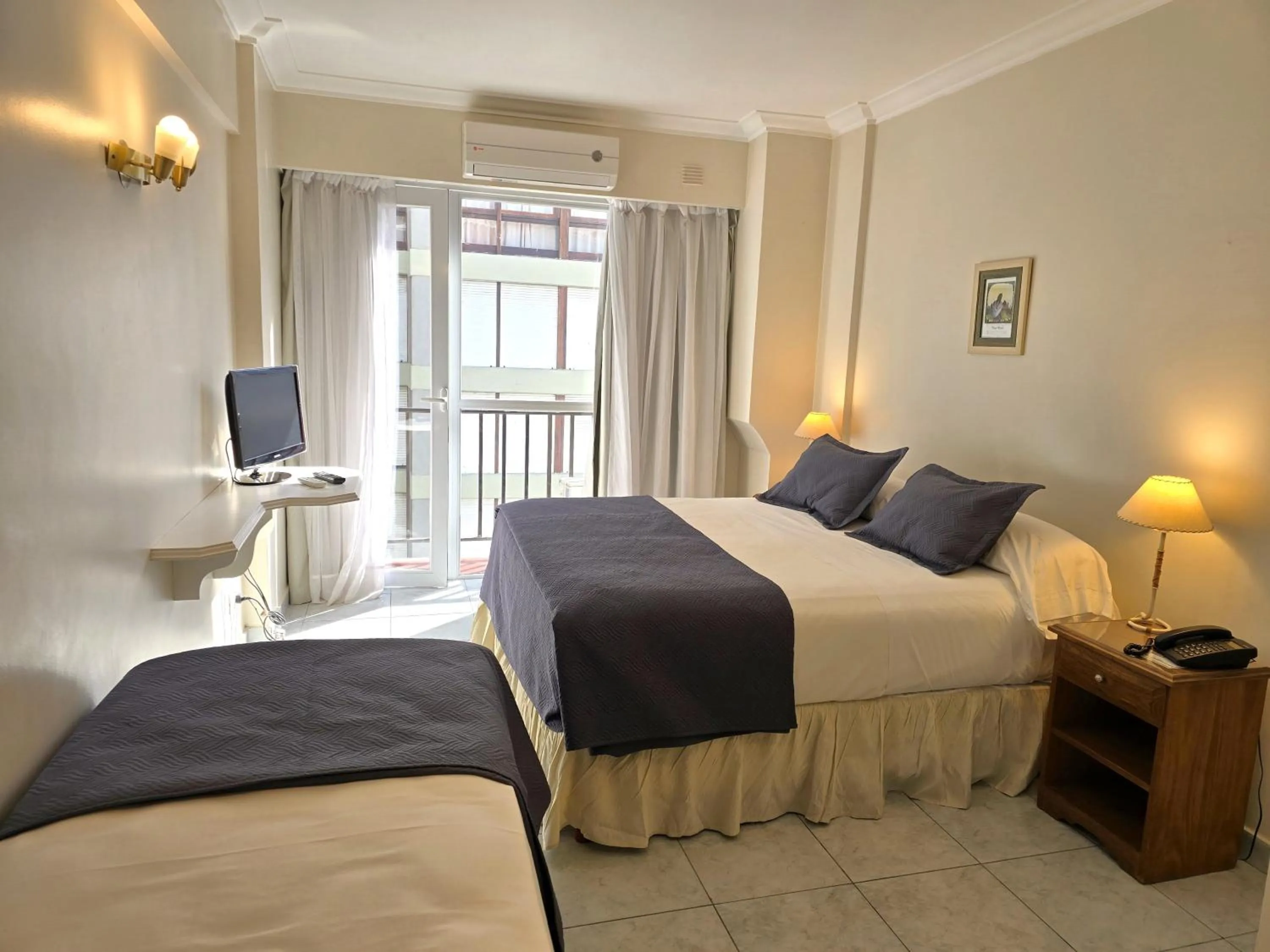 Bed in Hotel Guerrero