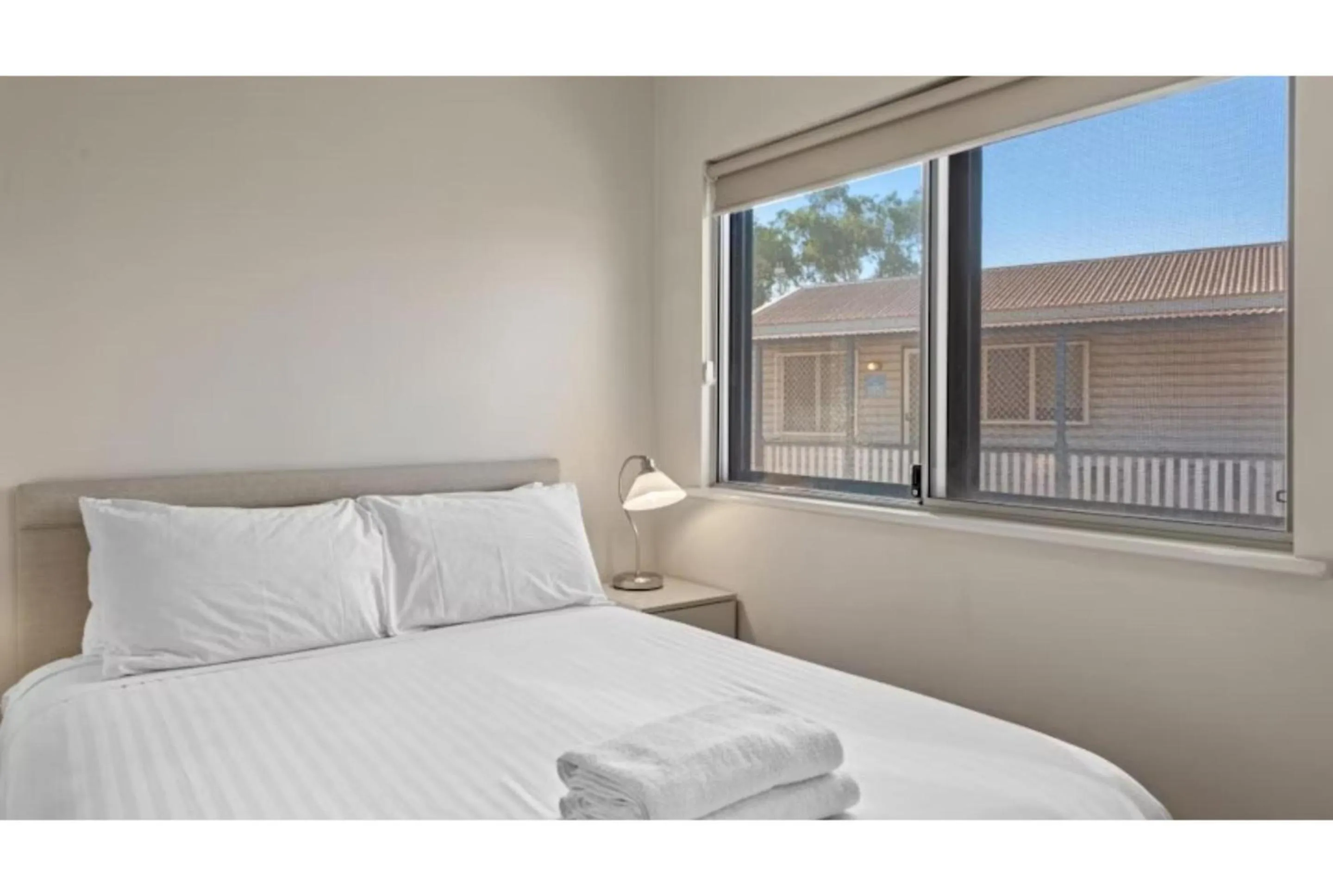 Bedroom, Bed in Discovery Parks - Port Hedland