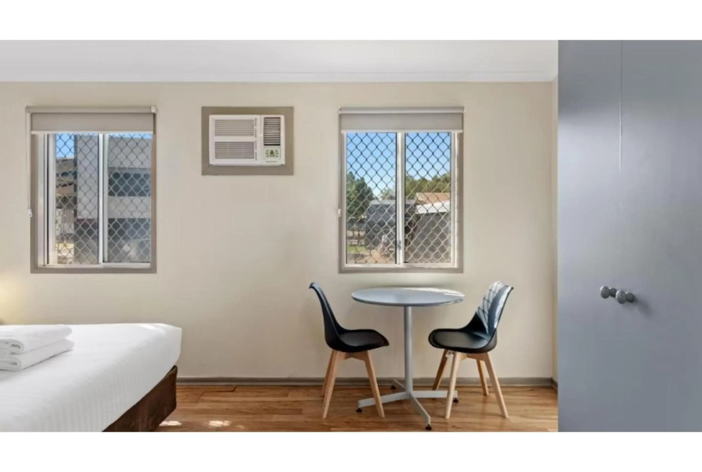 Bedroom, Bed in Discovery Parks - Port Hedland