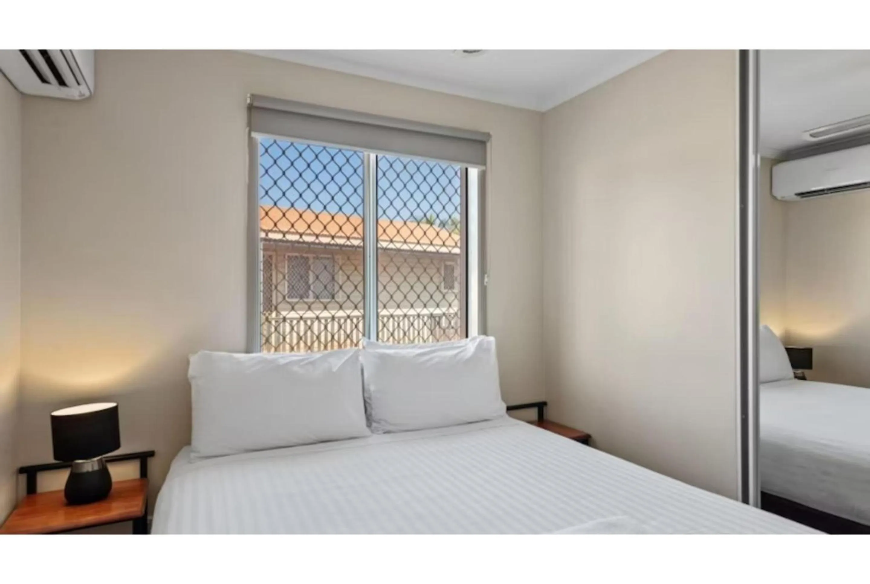 Bedroom, Bed in Discovery Parks - Port Hedland