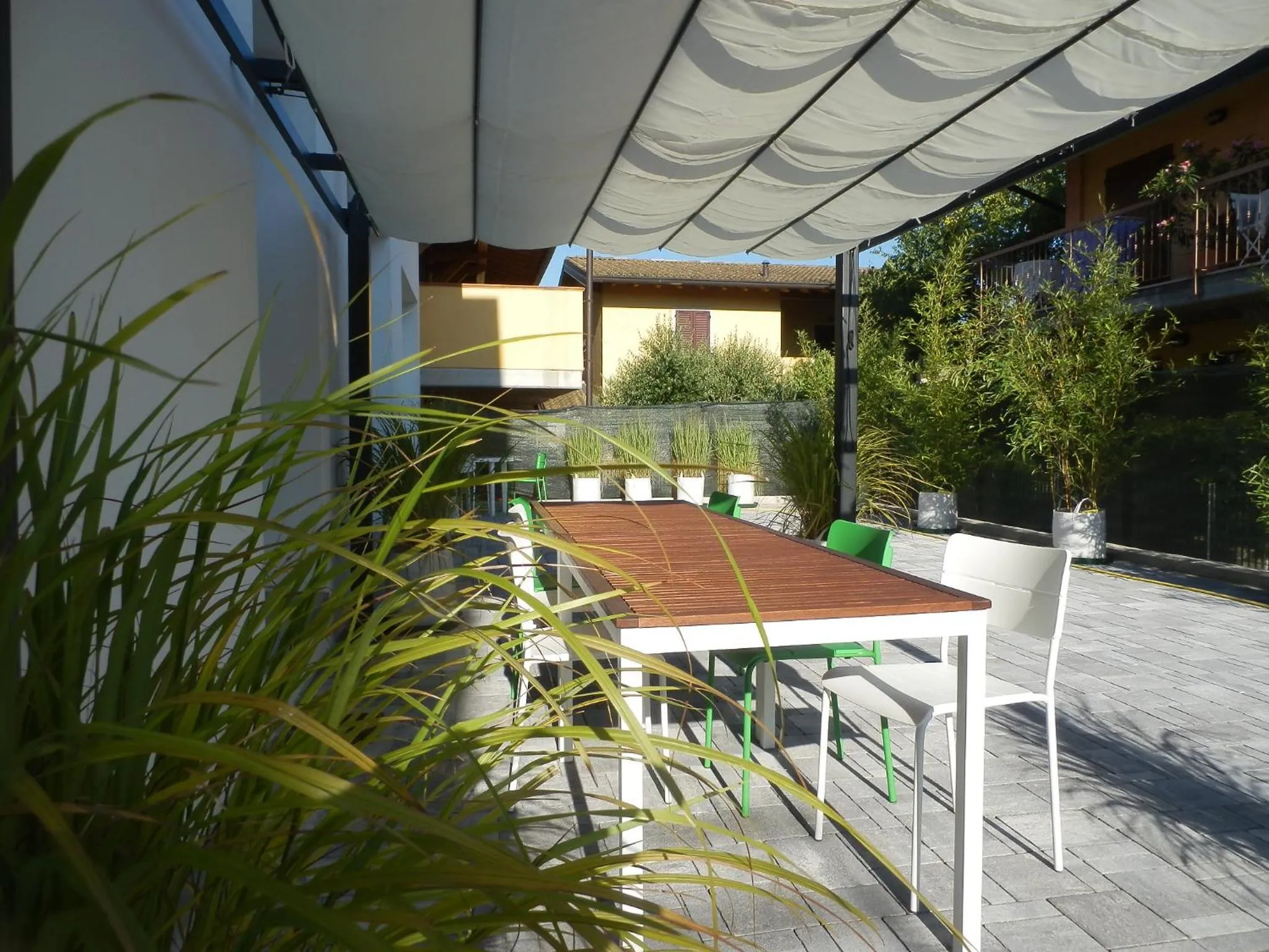 Facade/entrance in BB SharingLoft Sirmione