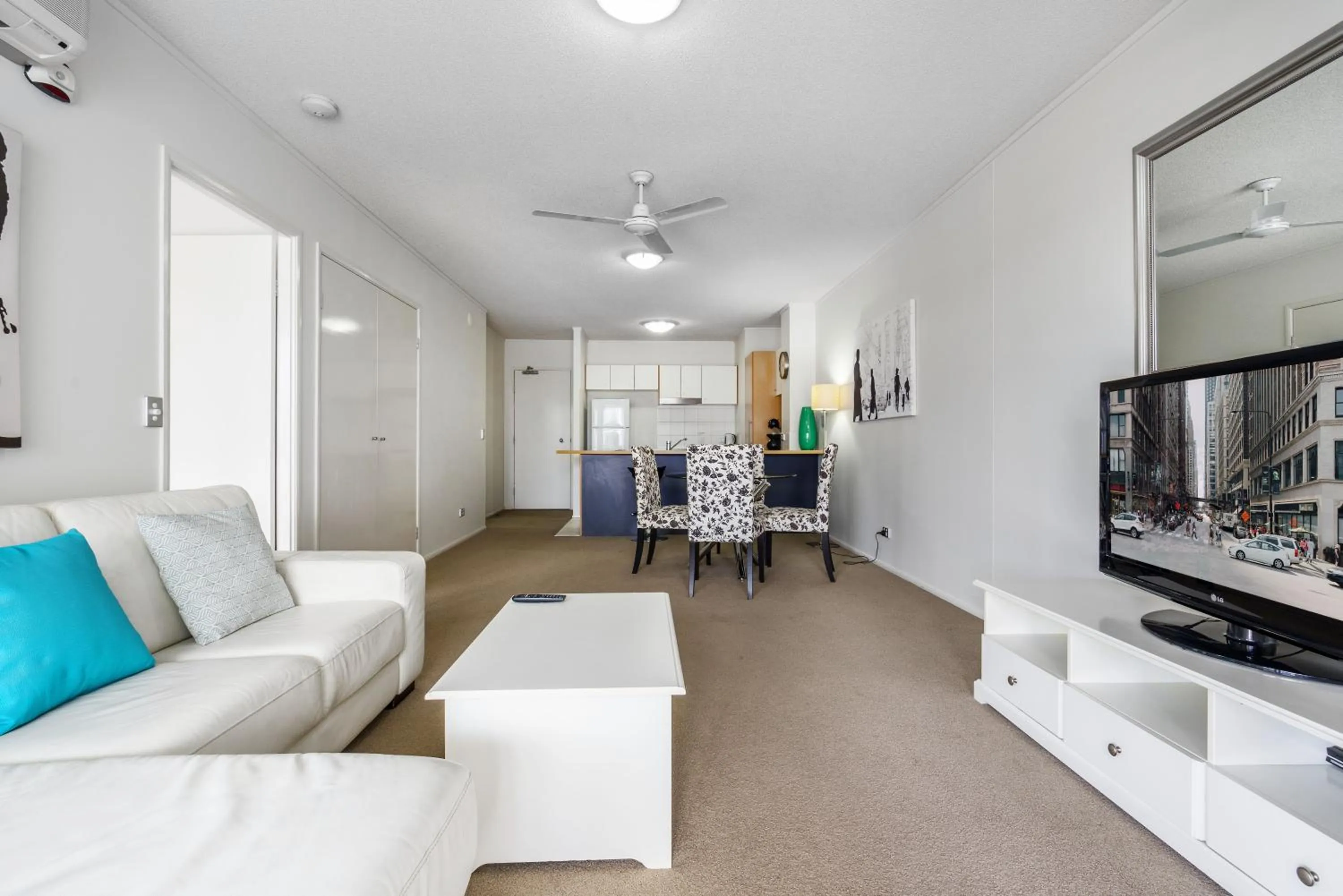 TV and multimedia in The Docks On Goodwin