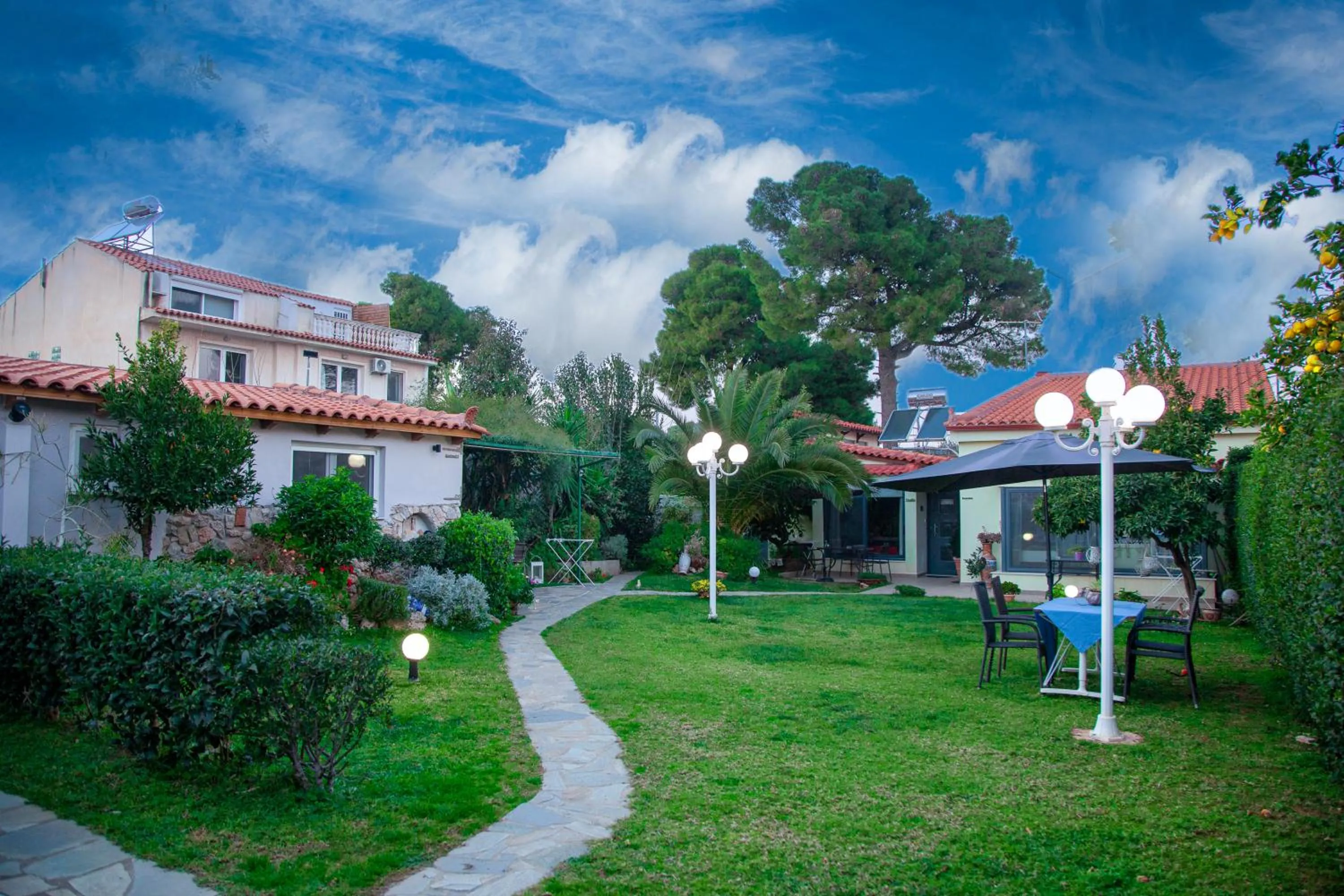 Garden in Natalie Apartments