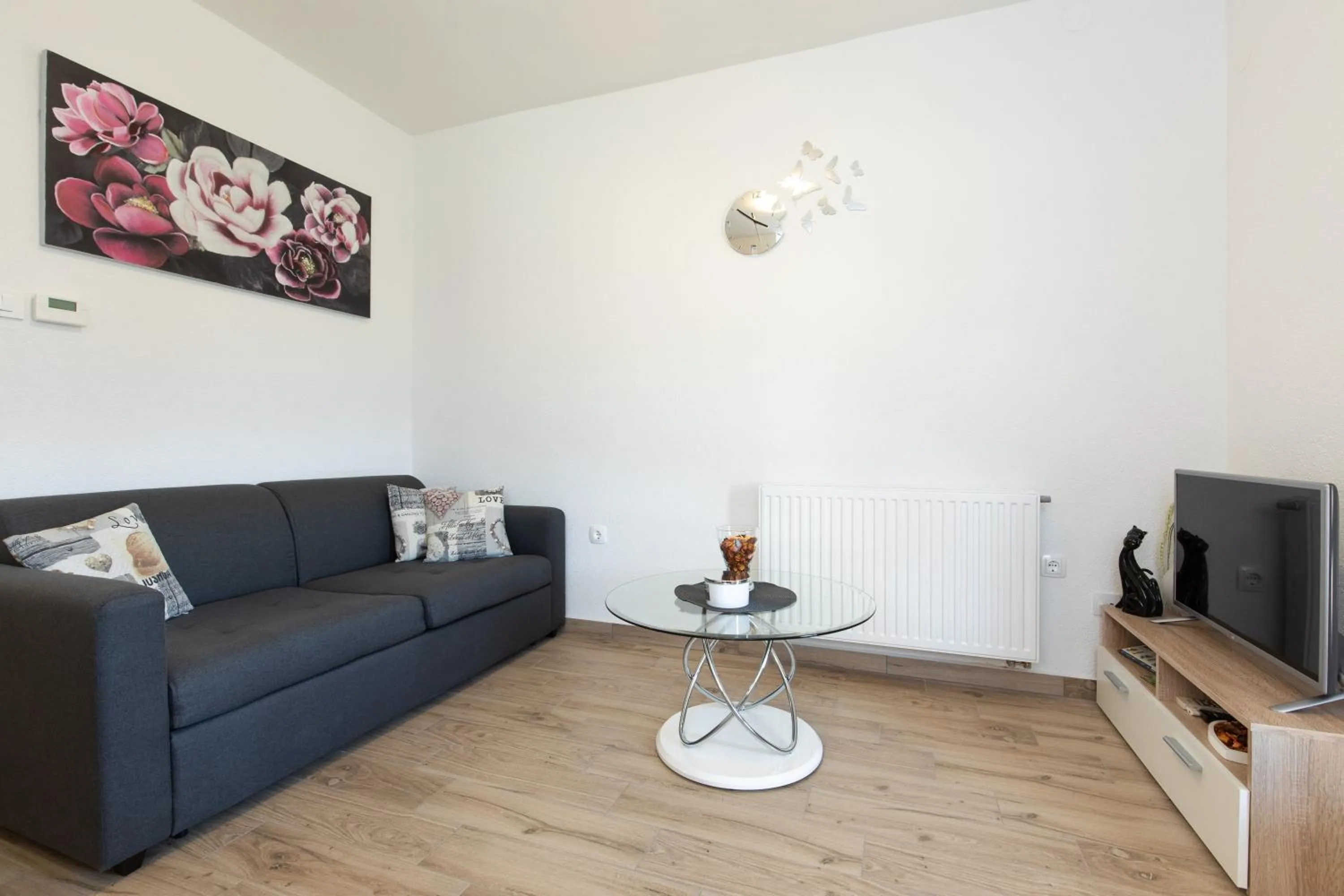 Communal lounge/ TV room in Apartman Ruza
