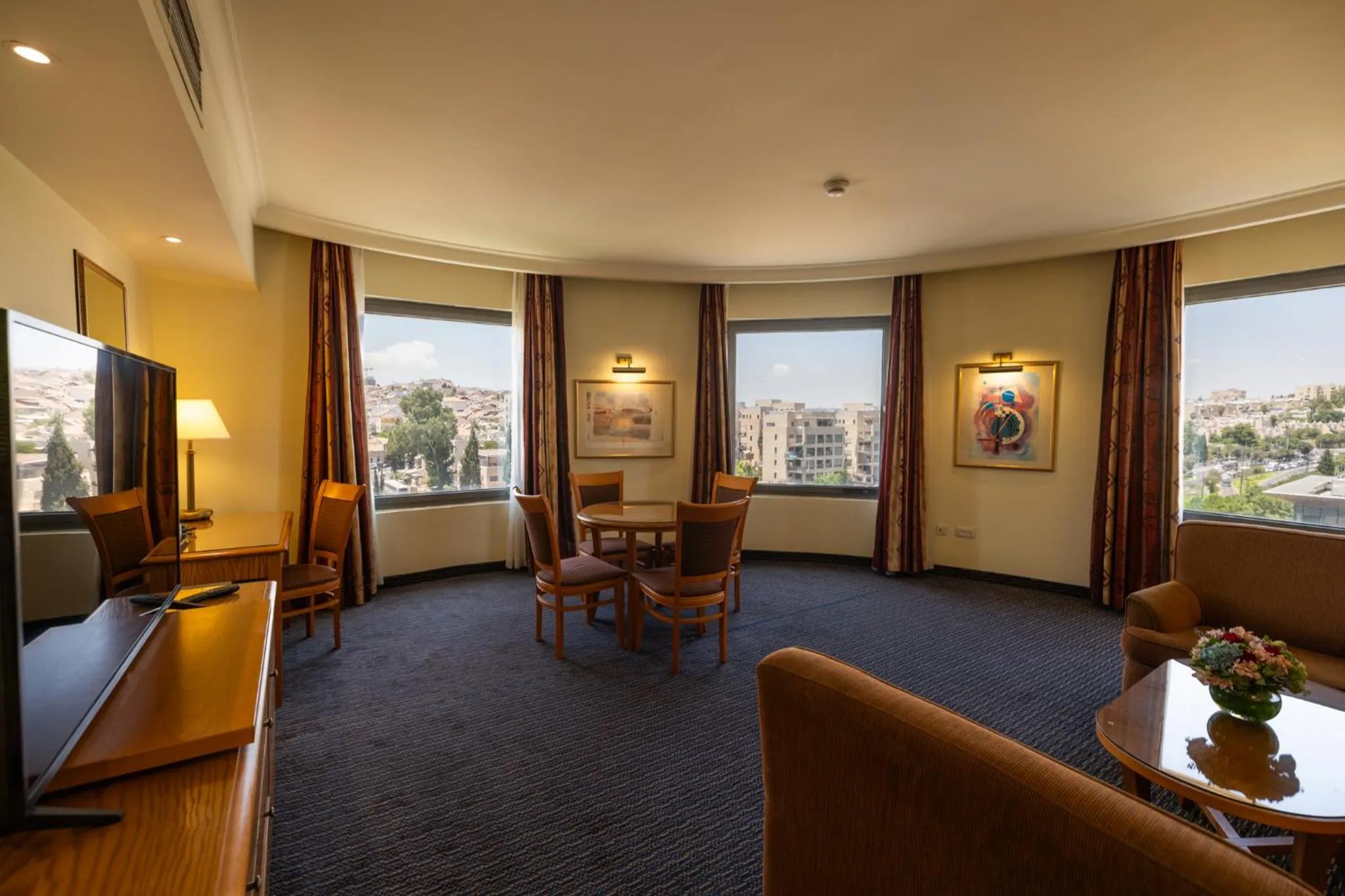Living room in Grand Court Hotel