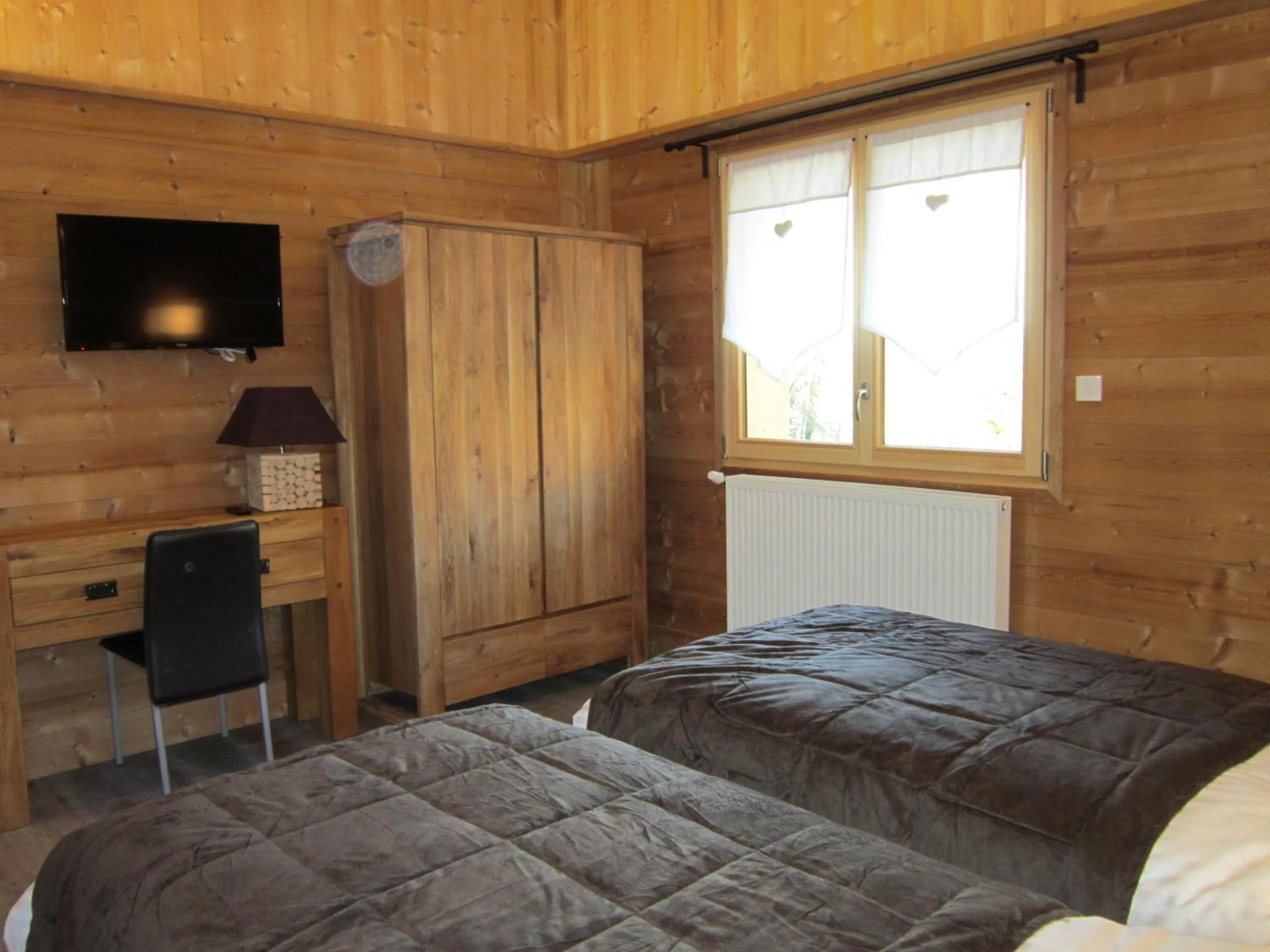 Bedroom, Bed in Logis Hotel Gai Soleil