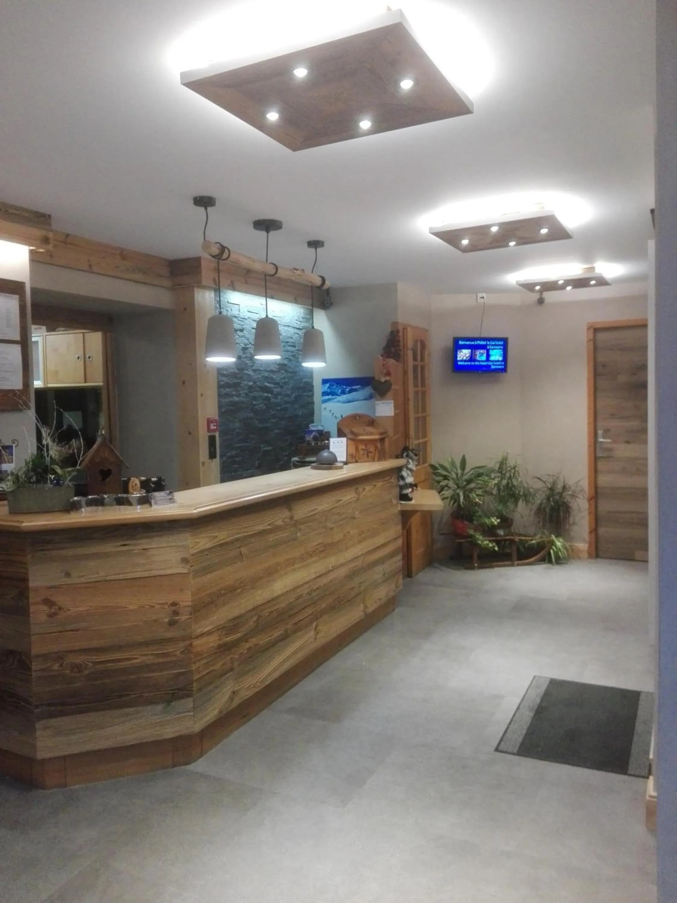 Facade/entrance in Logis Hotel Gai Soleil