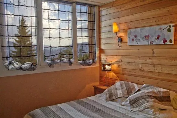 Bedroom, Bed in Résidence Le Fontenay