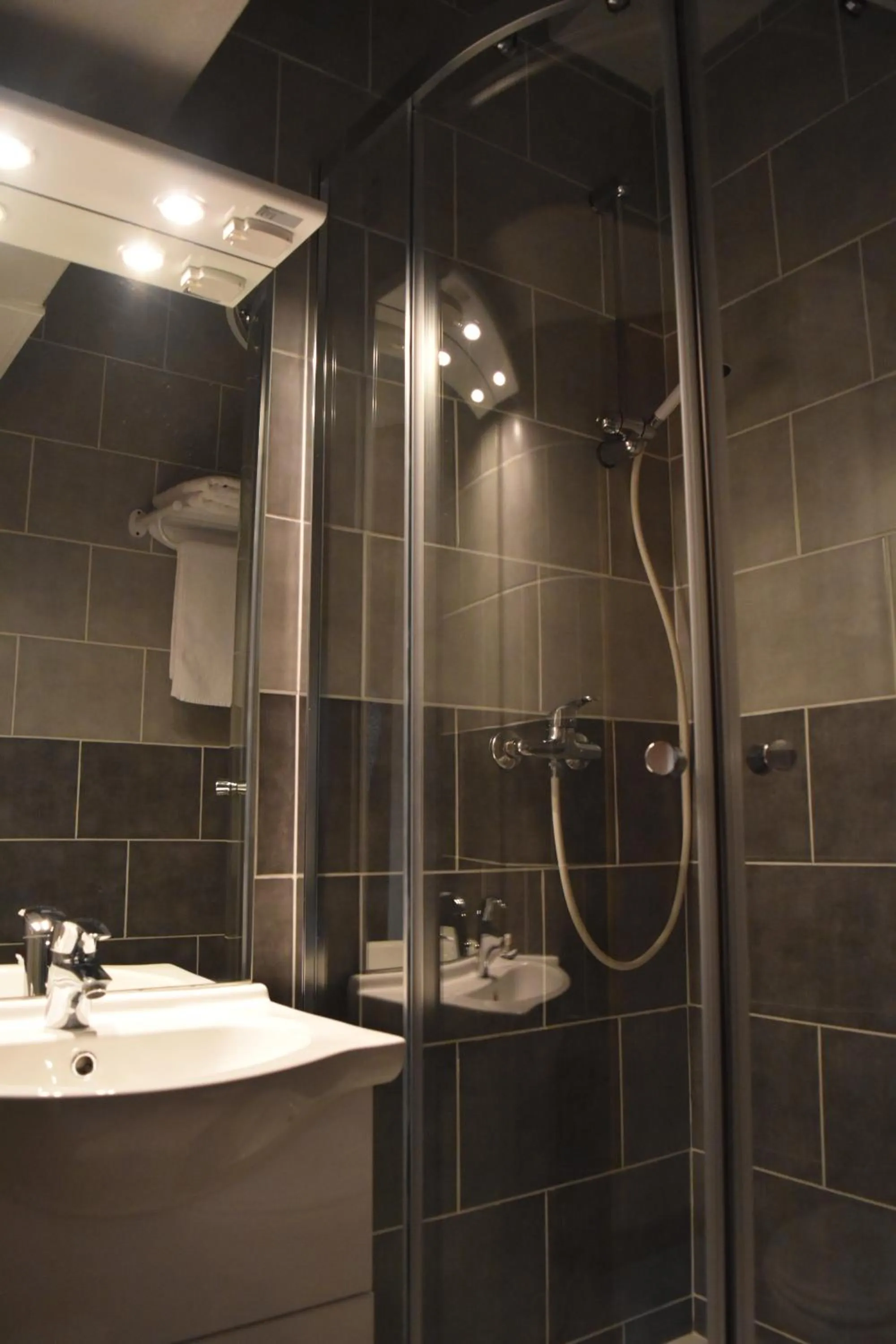 Toilet in Résidence Le Fontenay