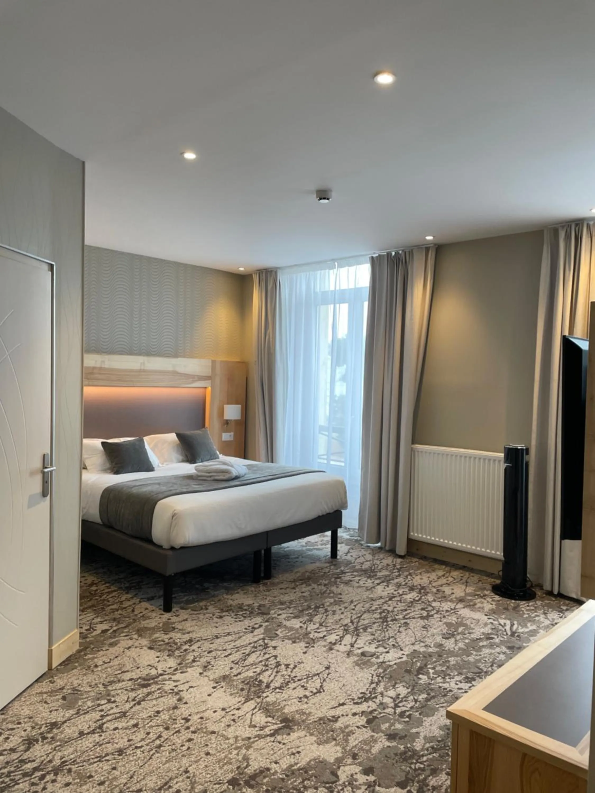 Bed in Hotel Le Cercle