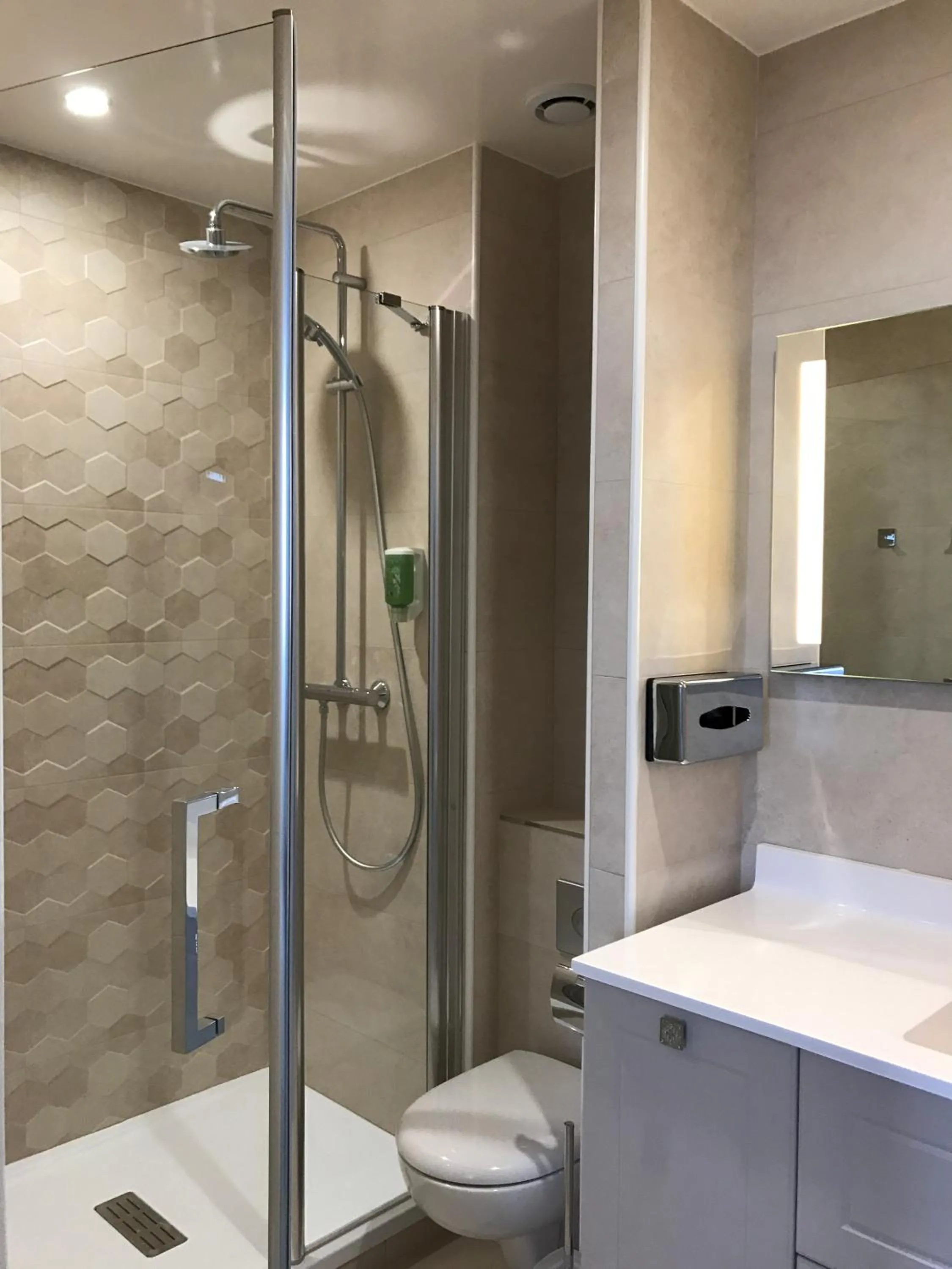 Bathroom in Hotel Le Cercle