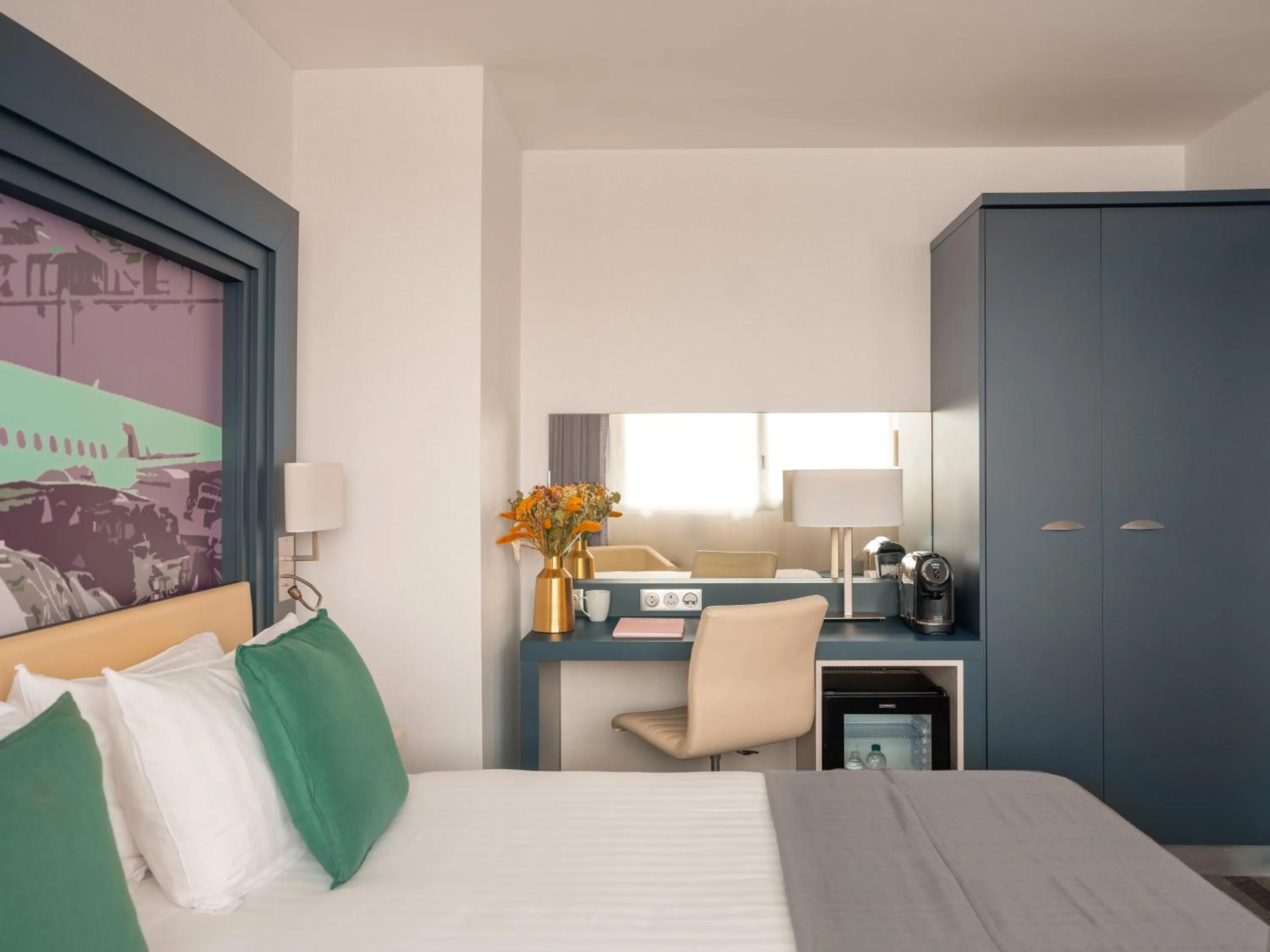 Bedroom, Bed in Holiday Inn Toulouse Airport by IHG