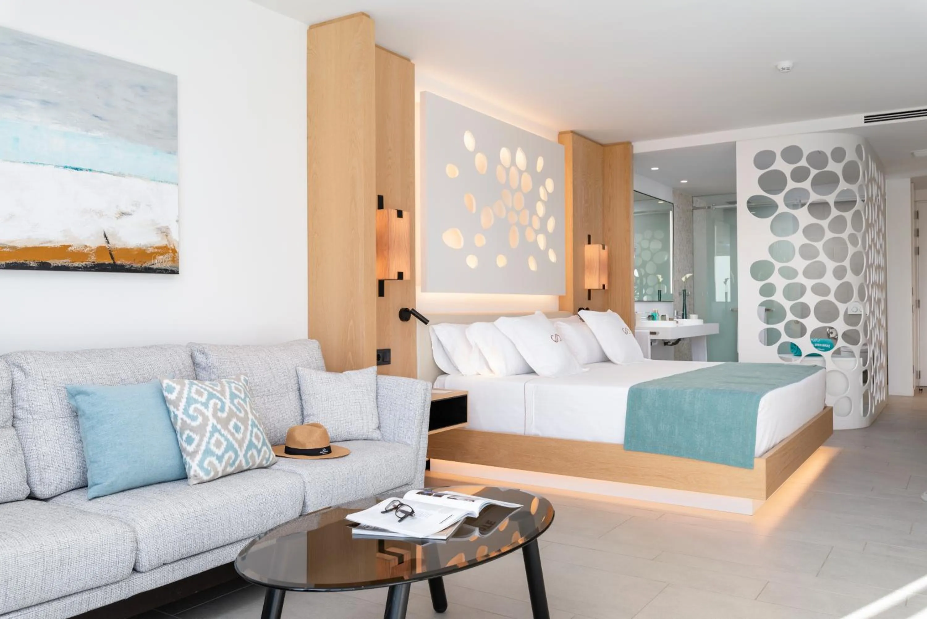 Bed in Royal Hideaway Corales Beach - Adults Only