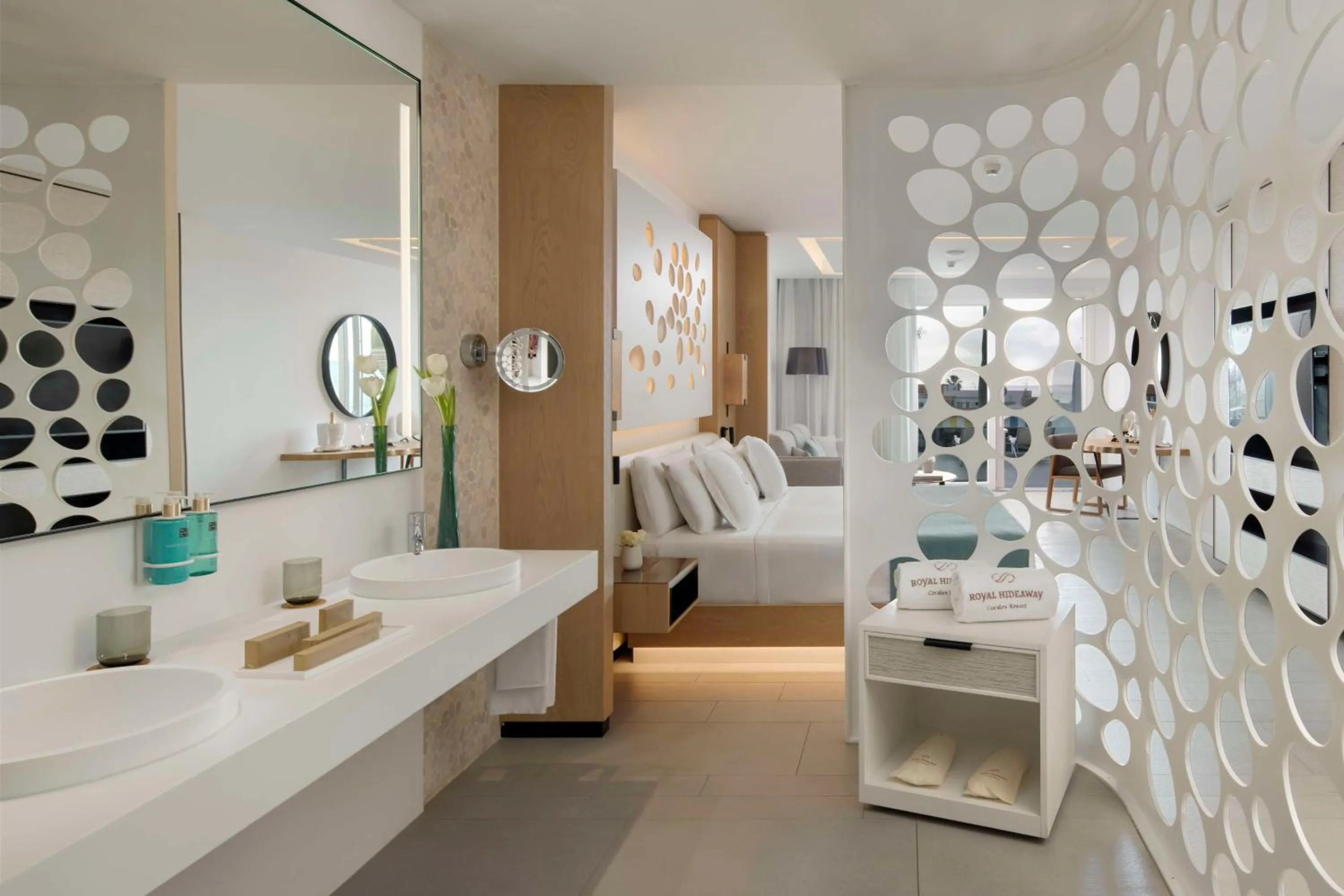 Bathroom, Bed in Royal Hideaway Corales Beach - Adults Only