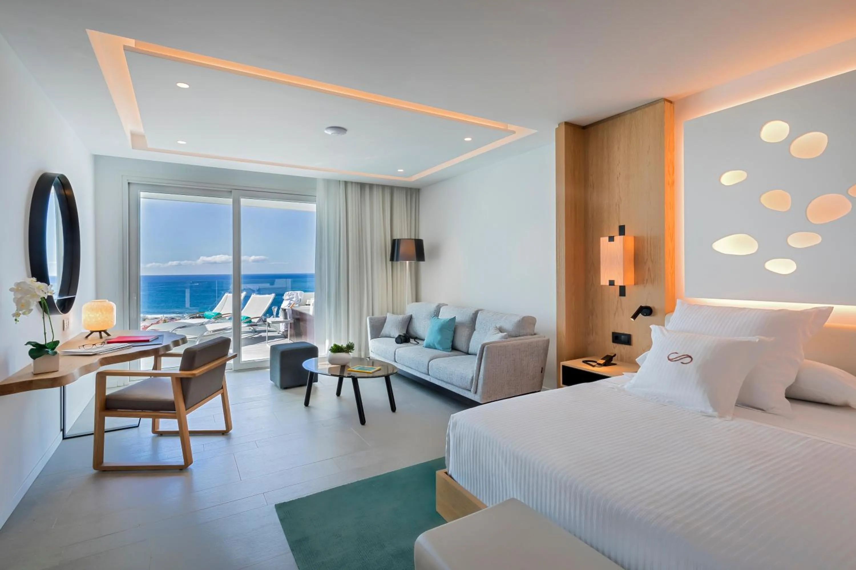 Bed in Royal Hideaway Corales Beach - Adults Only