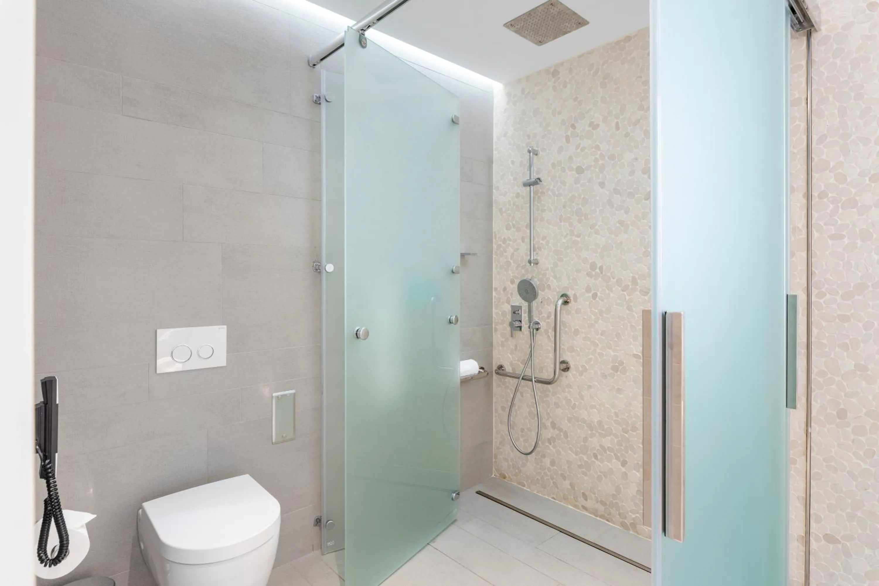 Shower in Royal Hideaway Corales Beach - Adults Only