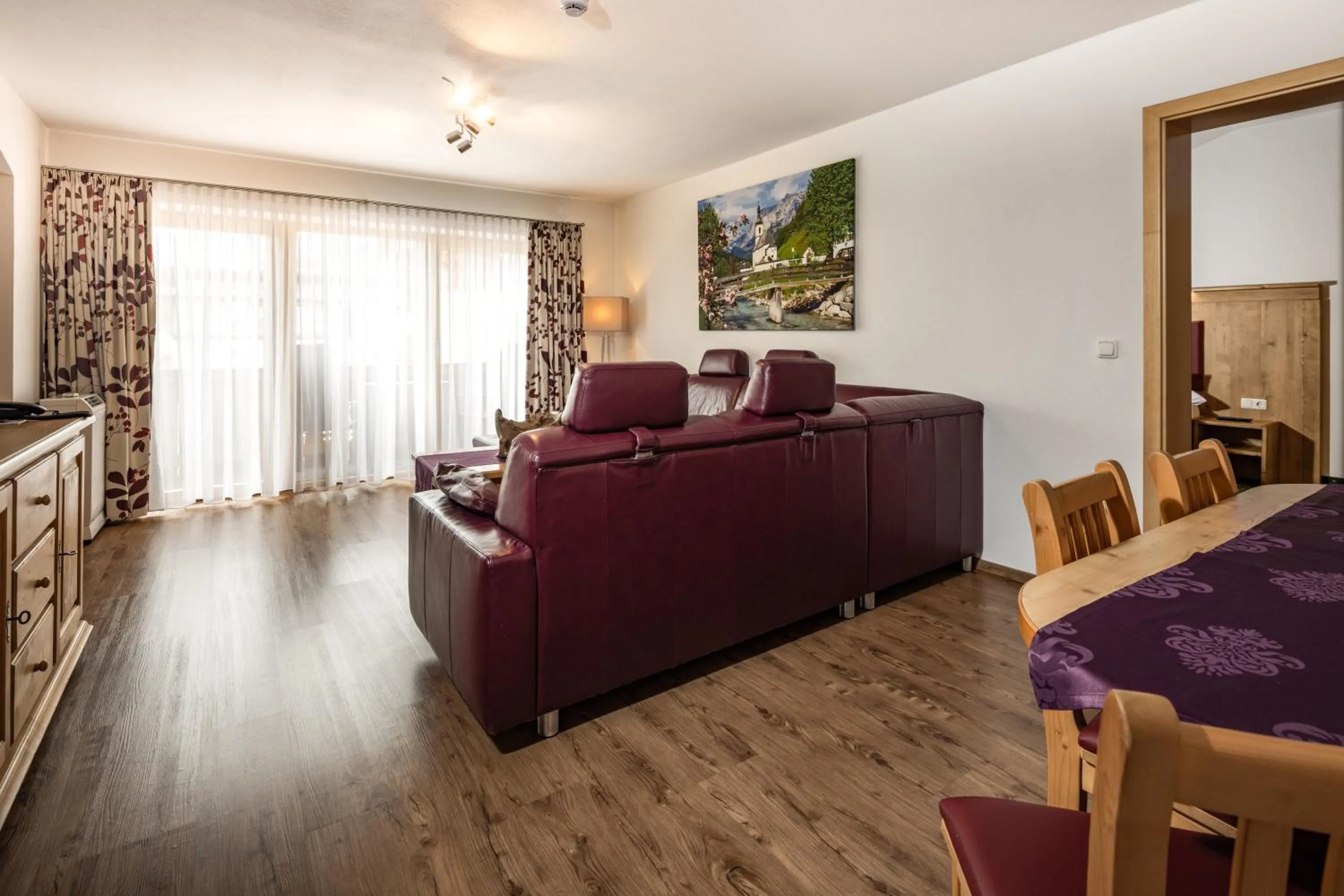 Seating area in Hotel Gruenberger