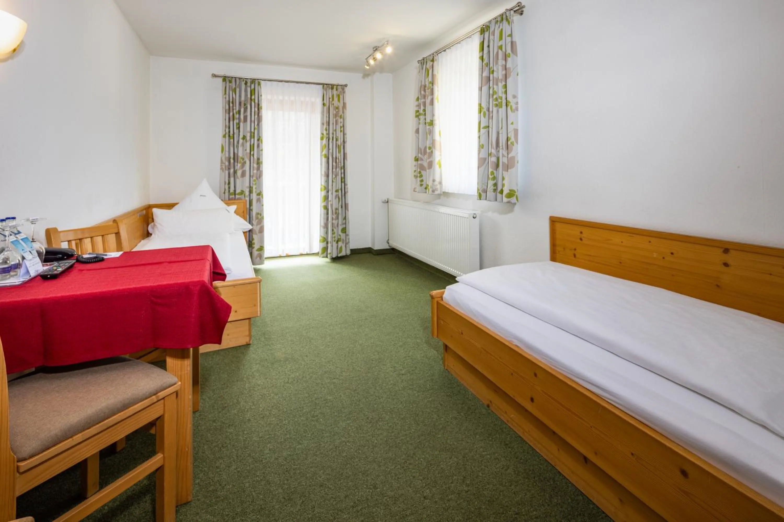 Photo of the whole room, Bed in Hotel Gruenberger