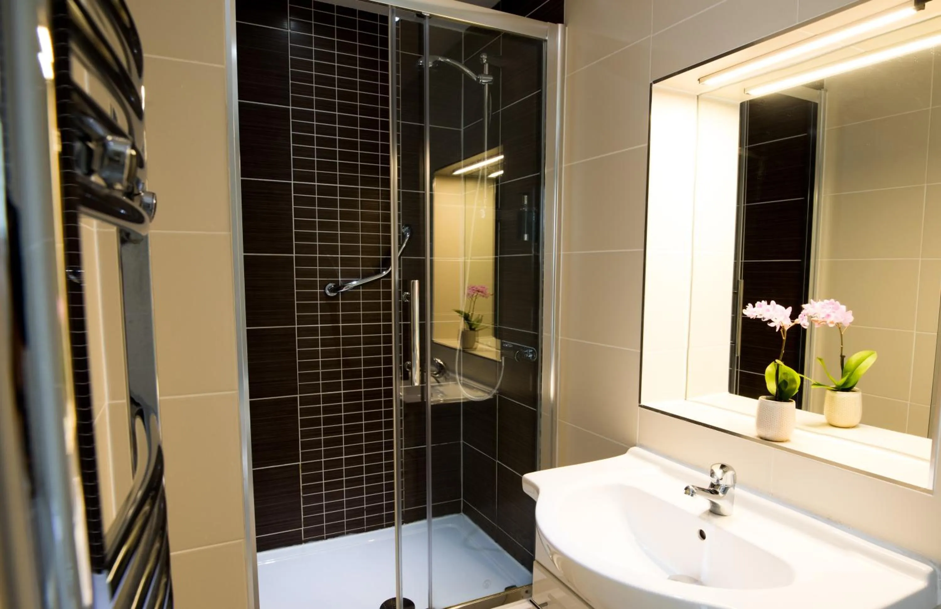 Bathroom in Pentire Newquay Cornwall Hotel