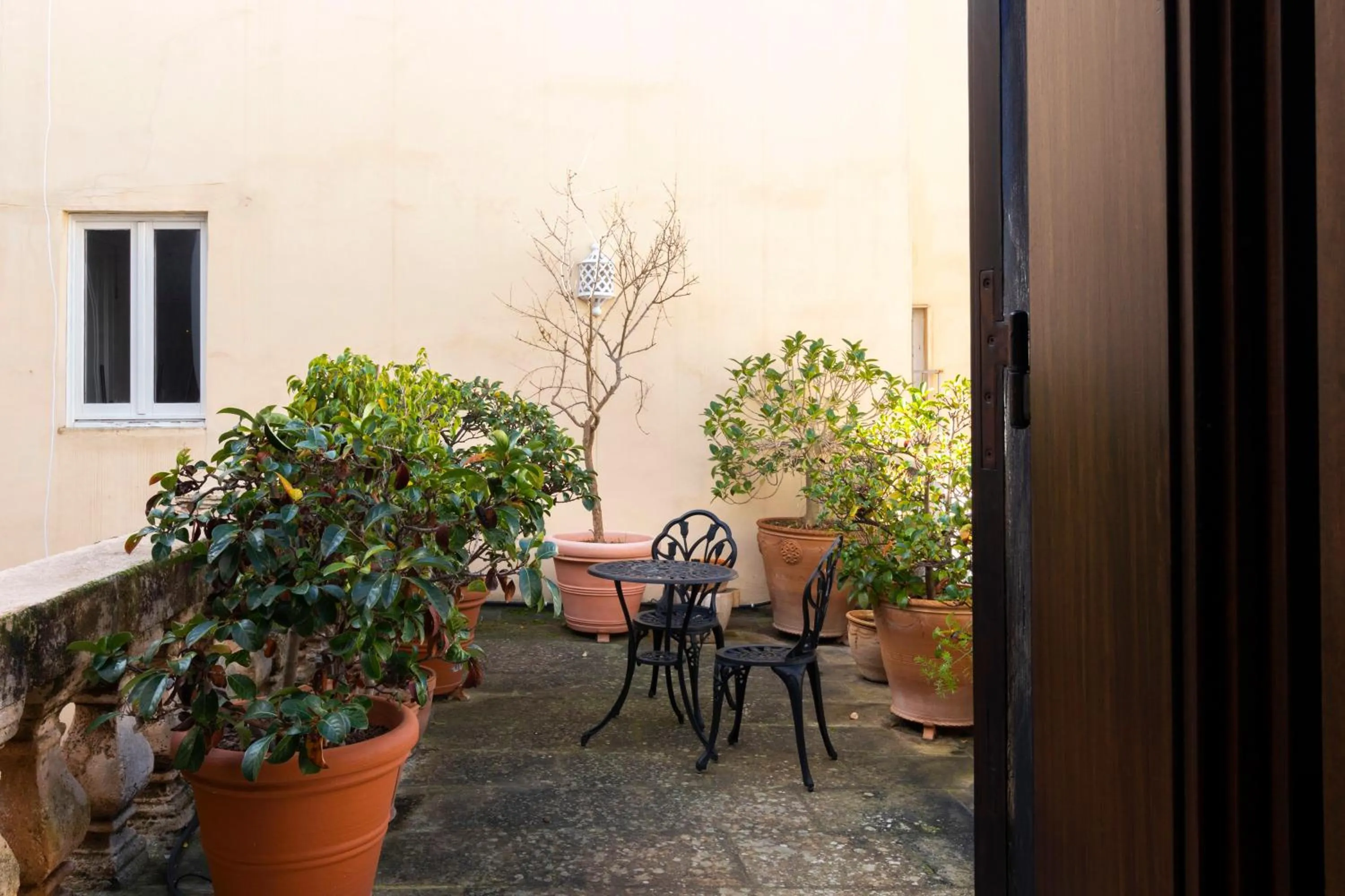 Patio in Palazzo Insula