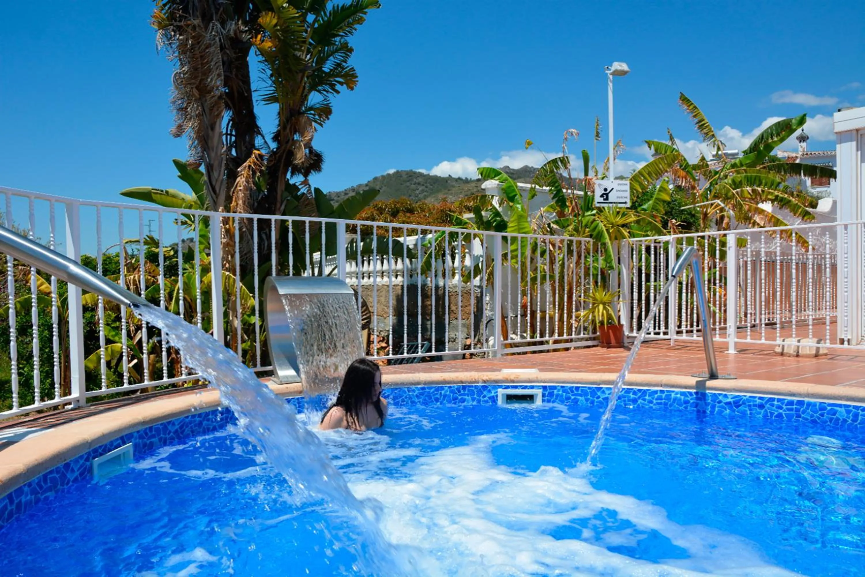Swimming pool in Hotel Al-Andalus