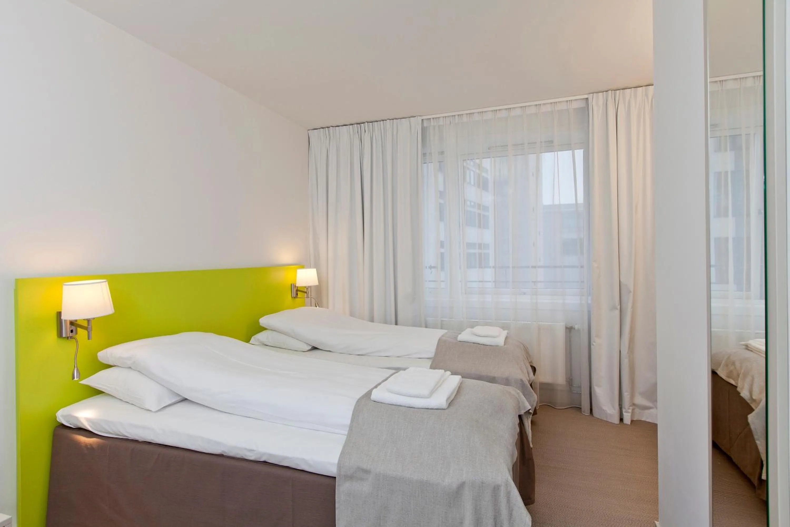 Bedroom, Bed in Thon Hotel Munch