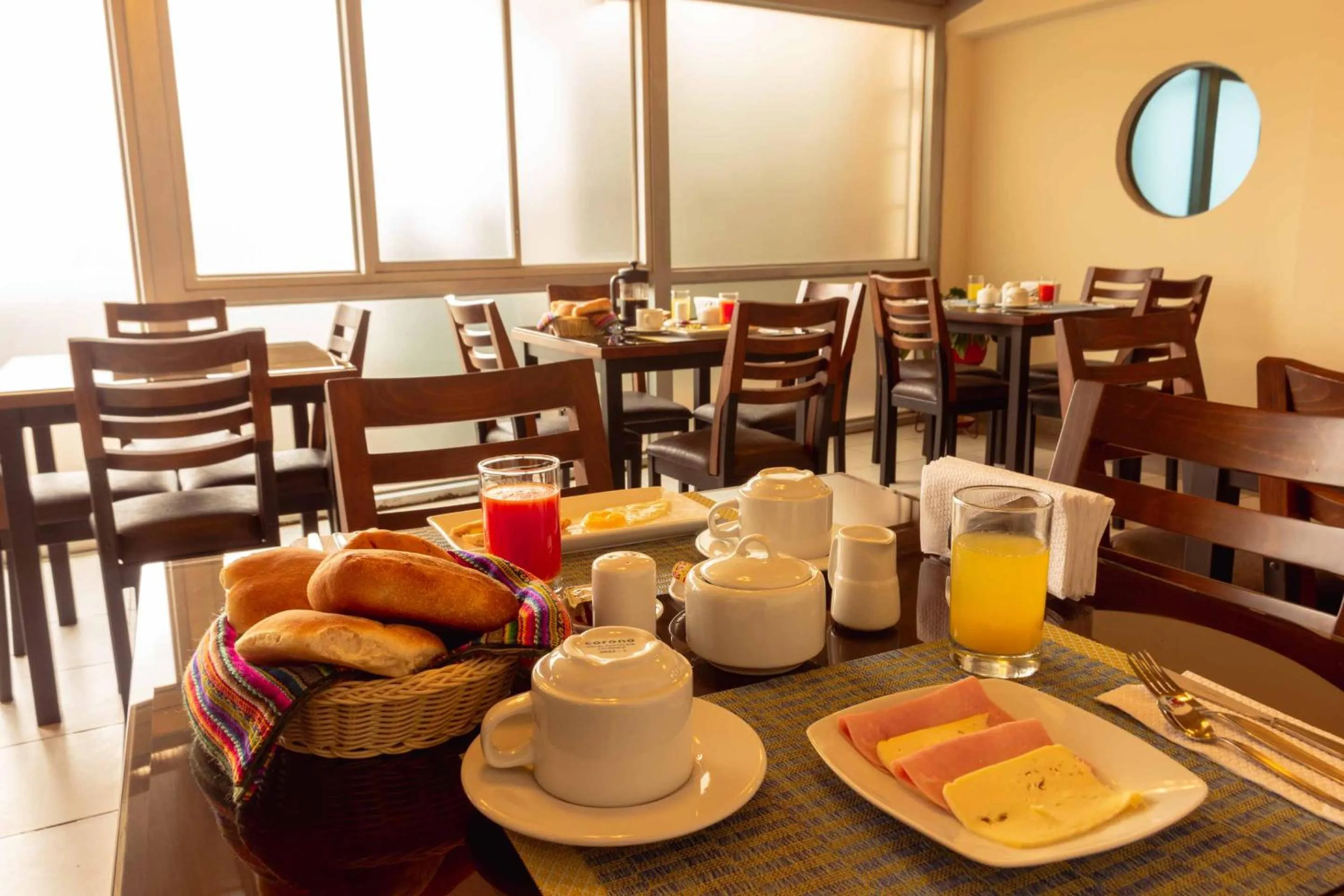 Breakfast in Group House Apart Hotel