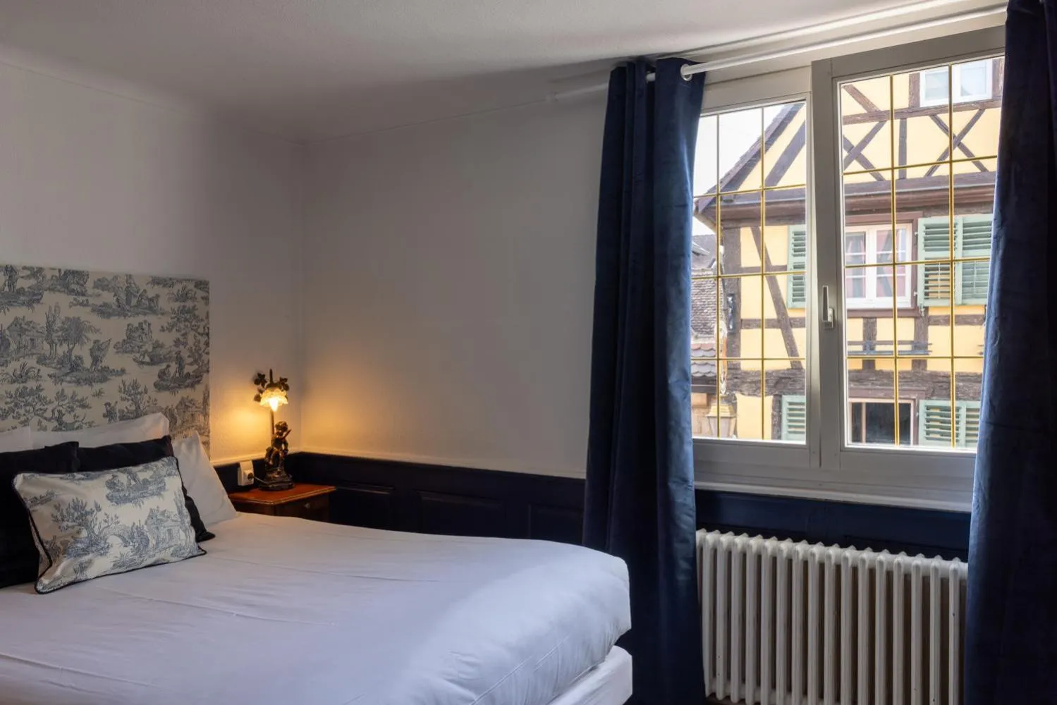 Bedroom, Bed in L'Auberge du Brand