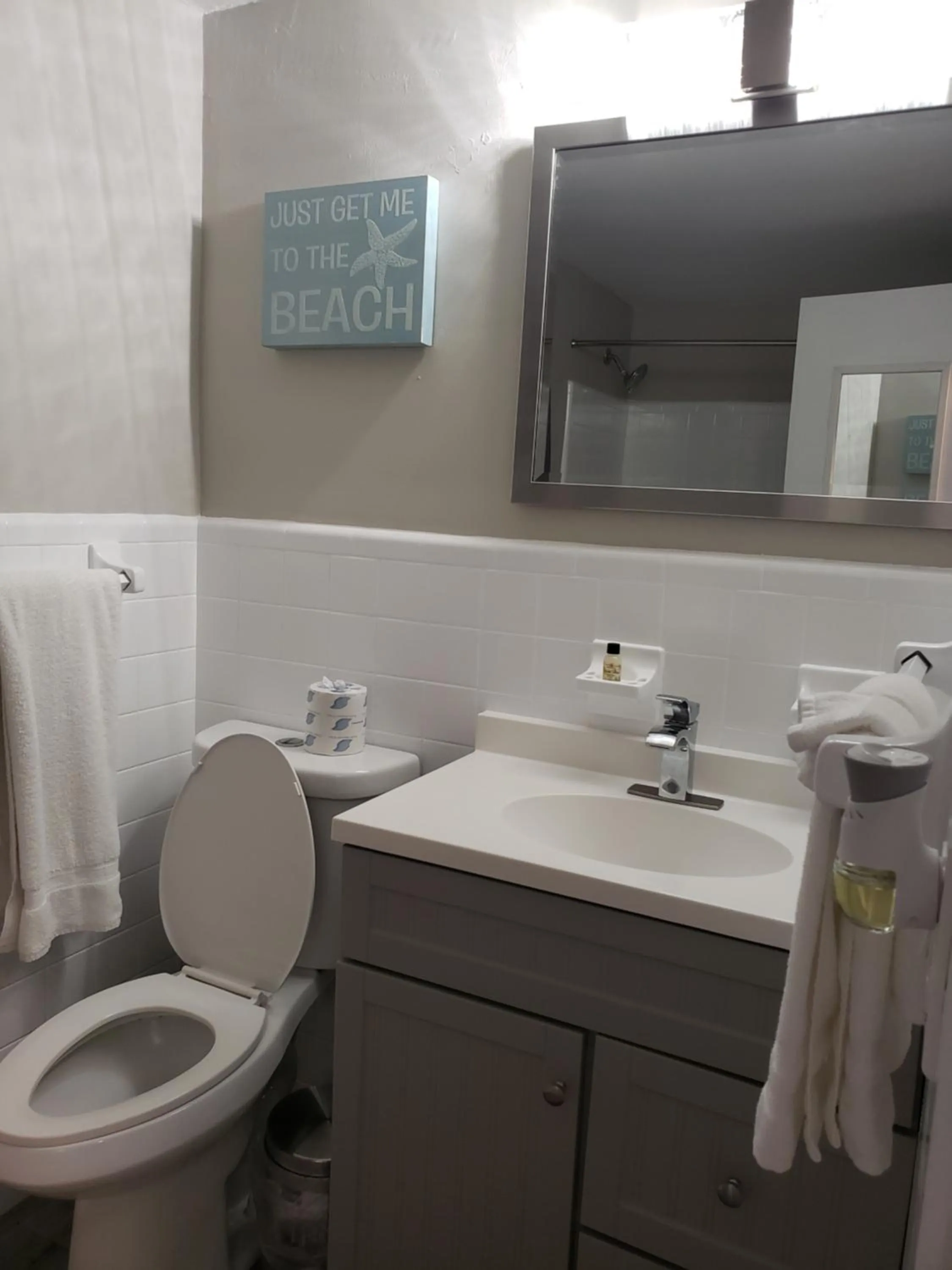 Bathroom in Ashley Brooke Beach Resort