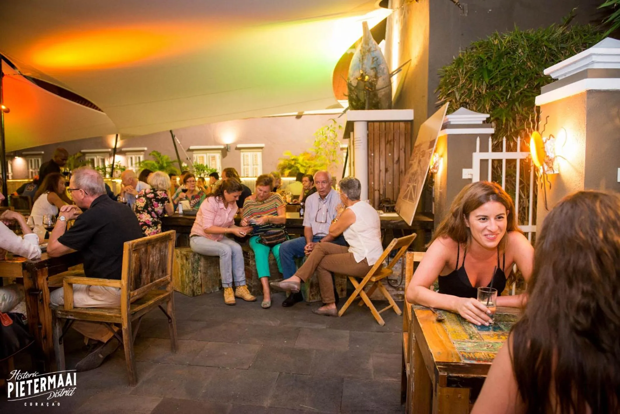 Restaurant/places to eat in Bed & Bike Curacao - Pietermaai