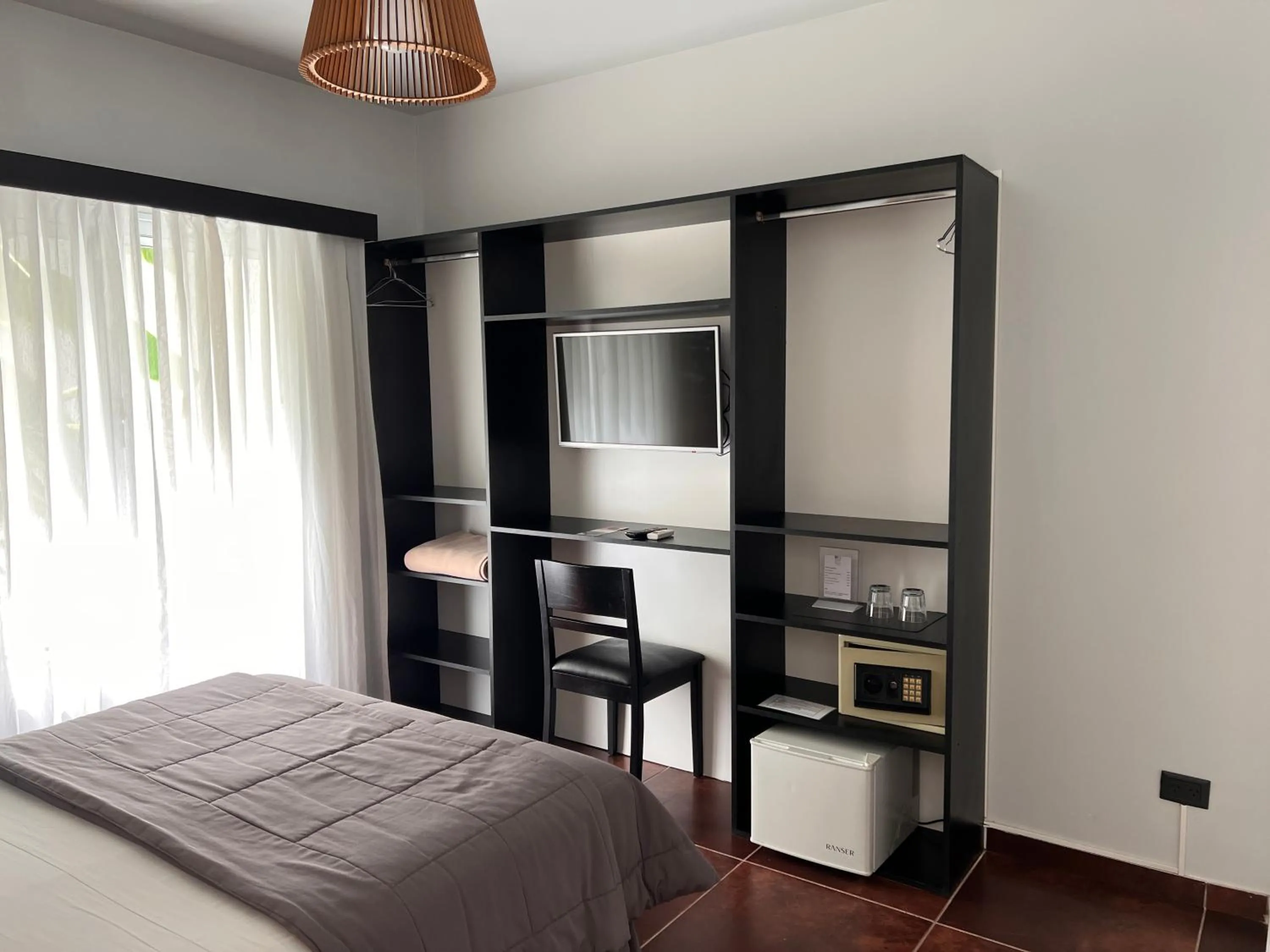 Other, Bed in 5411 Soho Hotel