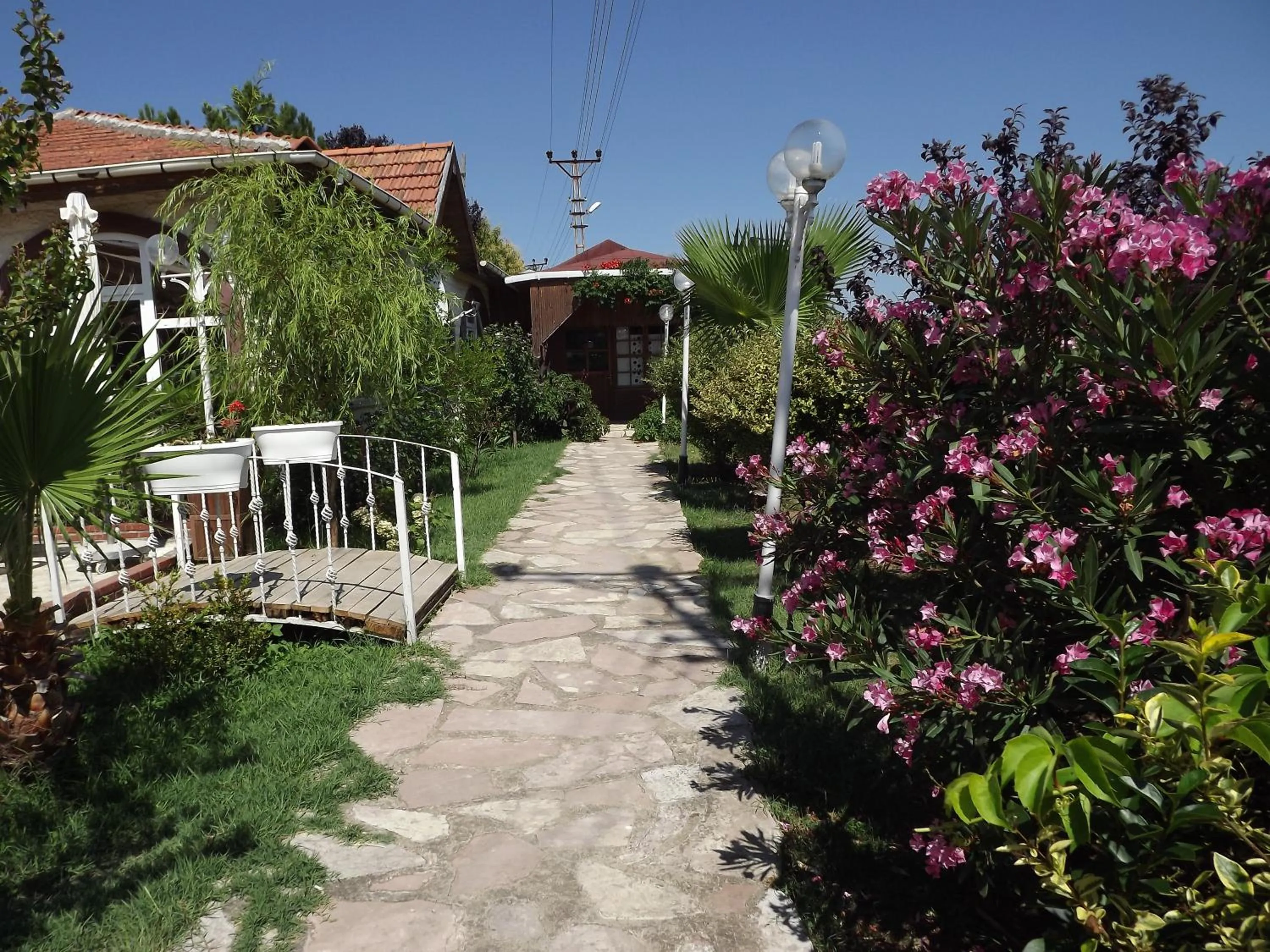 Hamsilos Apart Hotel