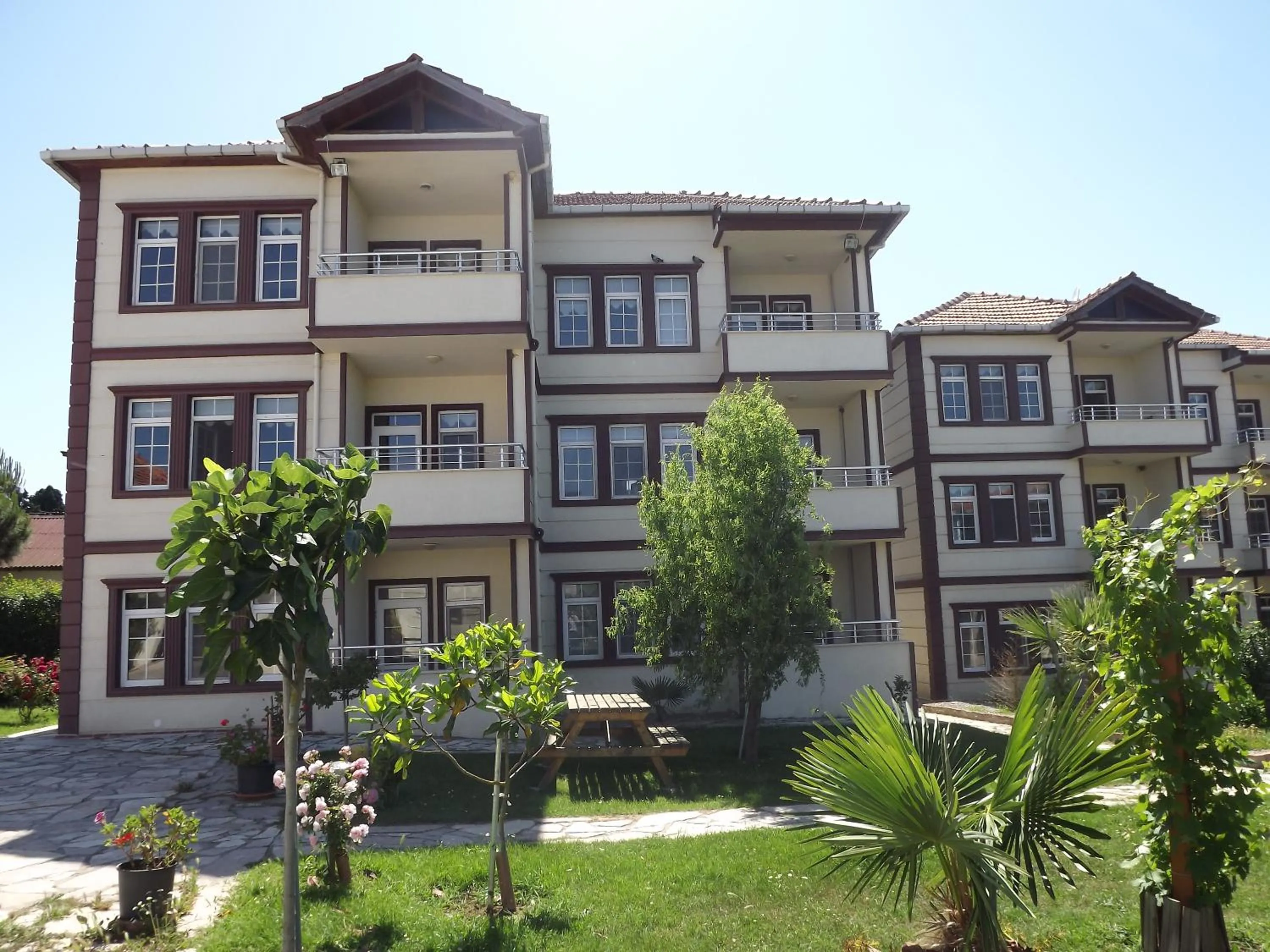 Hamsilos Apart Hotel