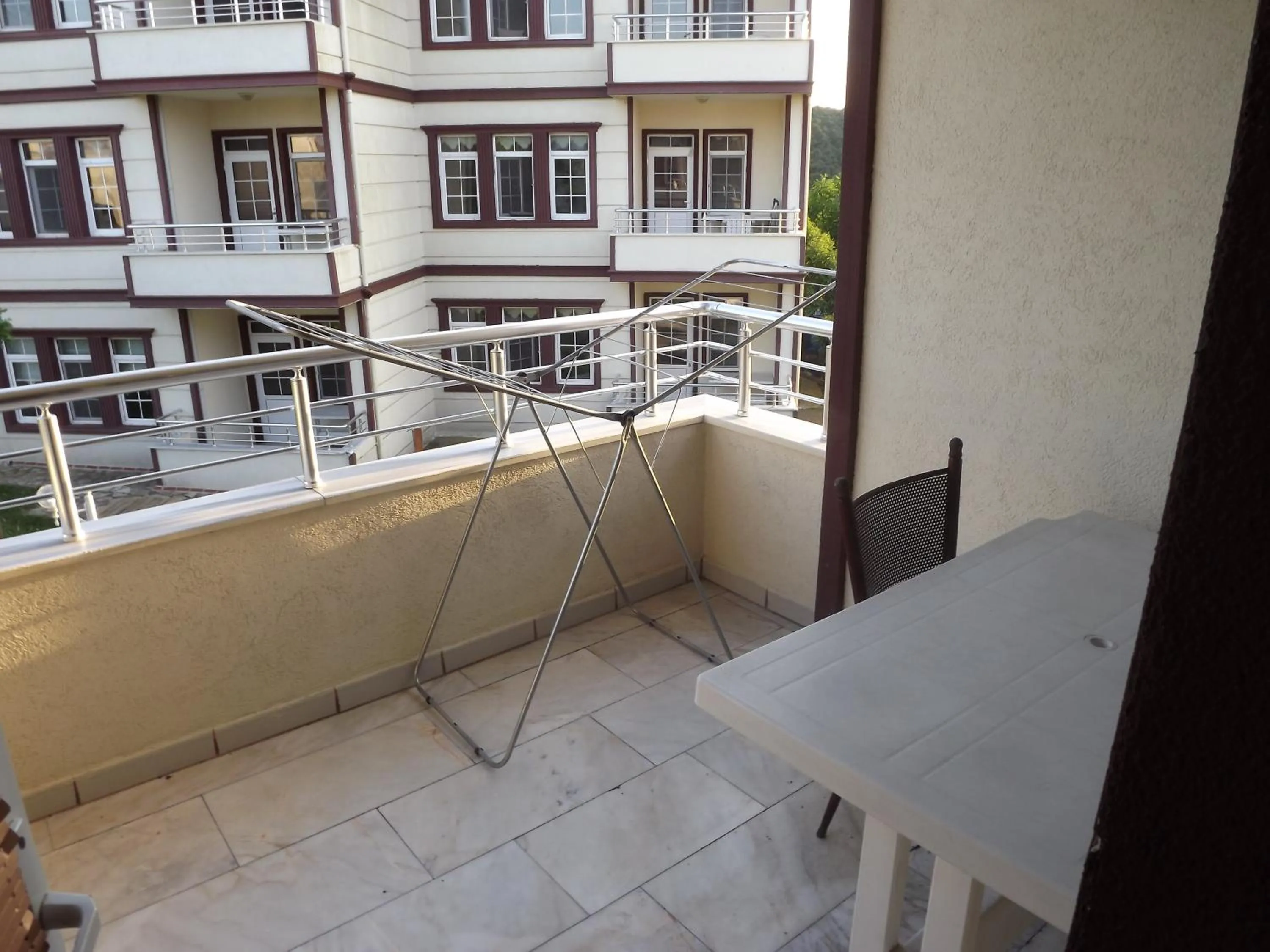 Hamsilos Apart Hotel