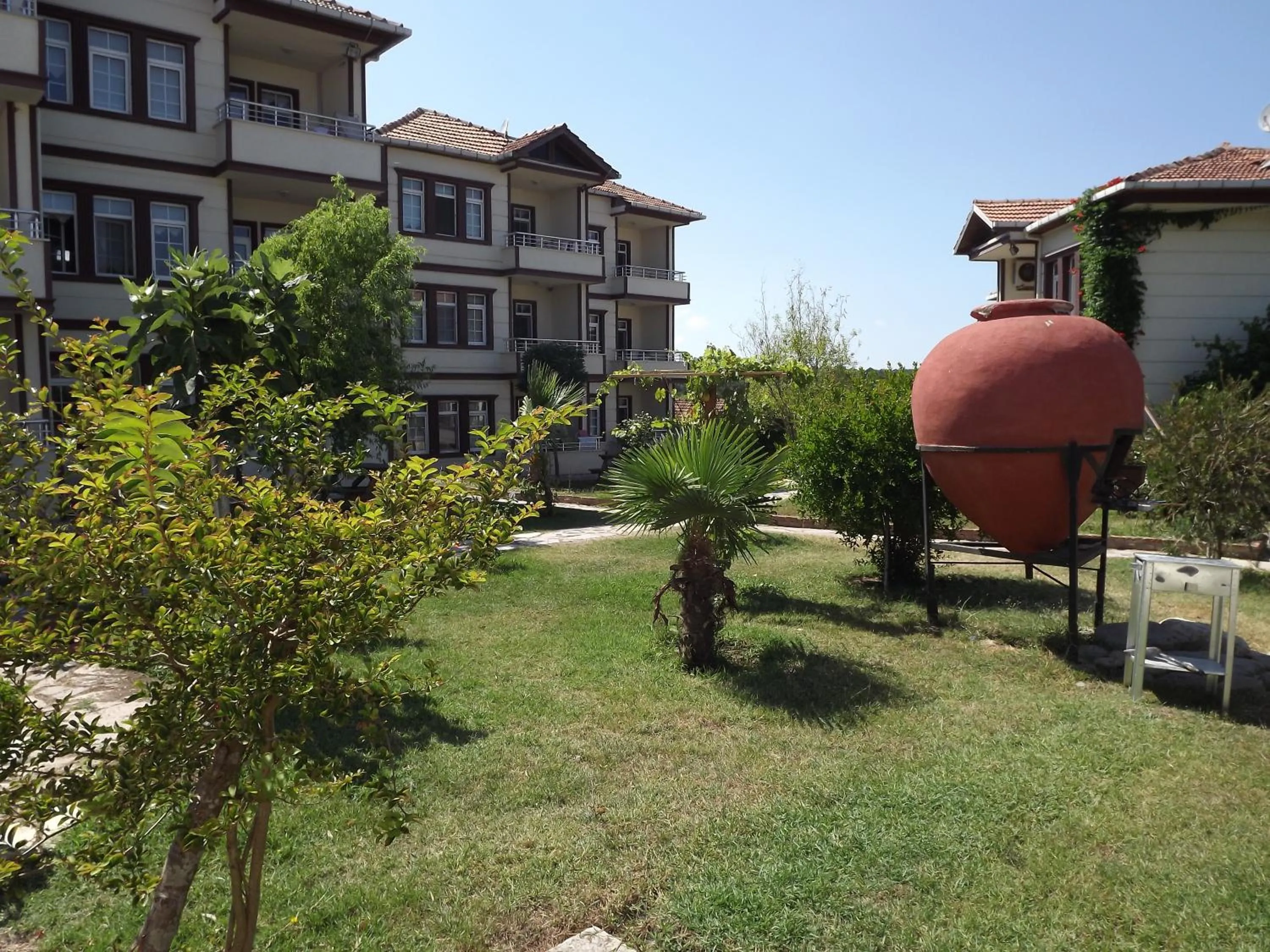 Hamsilos Apart Hotel