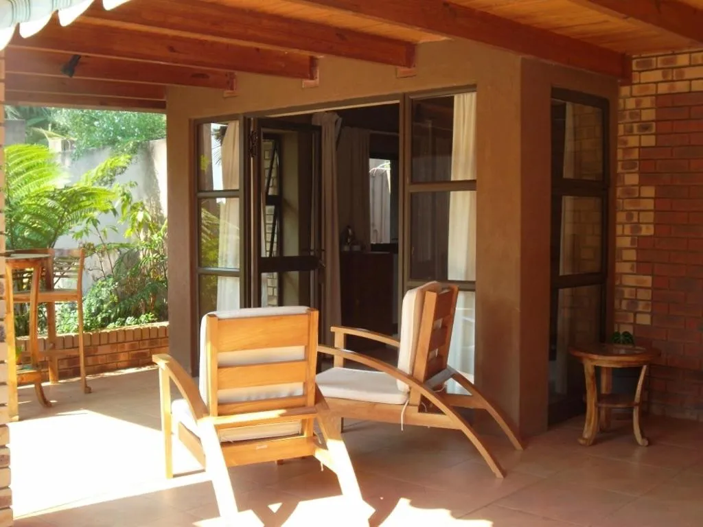 Balcony/Terrace in Ku De Ta B&B